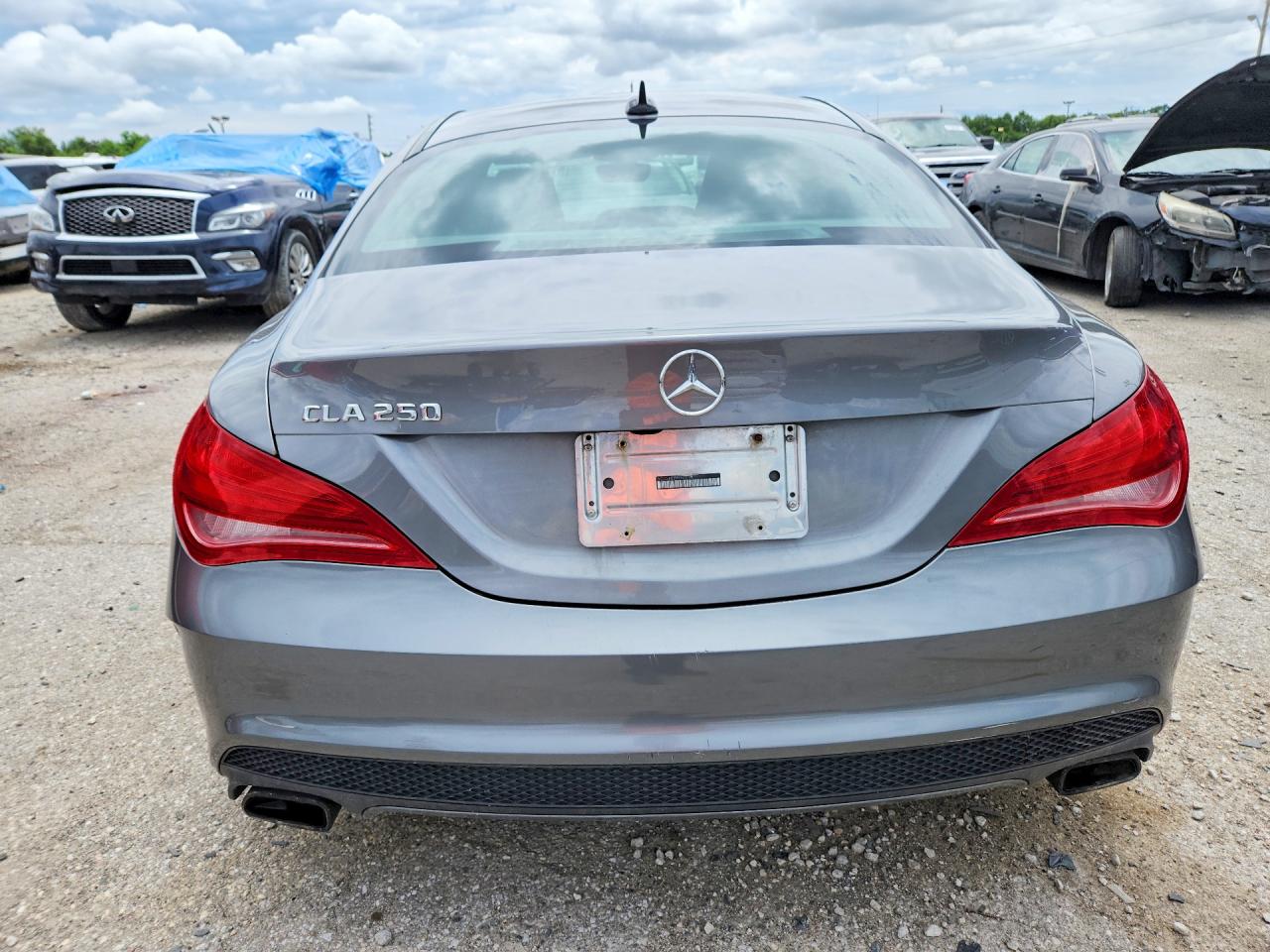 2014 Mercedes-benz Cla 250 Gray vin: WDDSJ4EB8EN028085