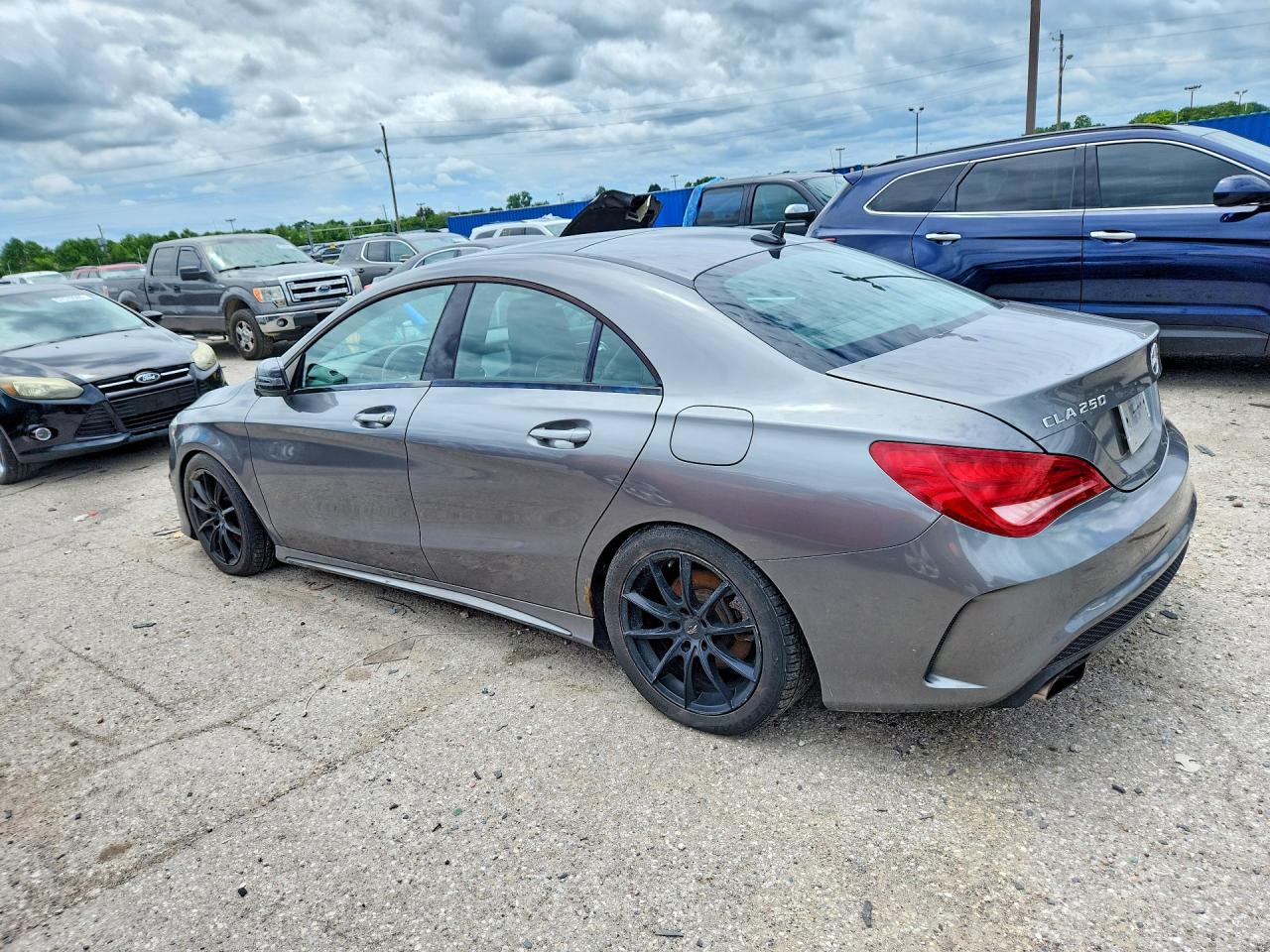 2014 Mercedes-benz Cla 250 Gray vin: WDDSJ4EB8EN028085