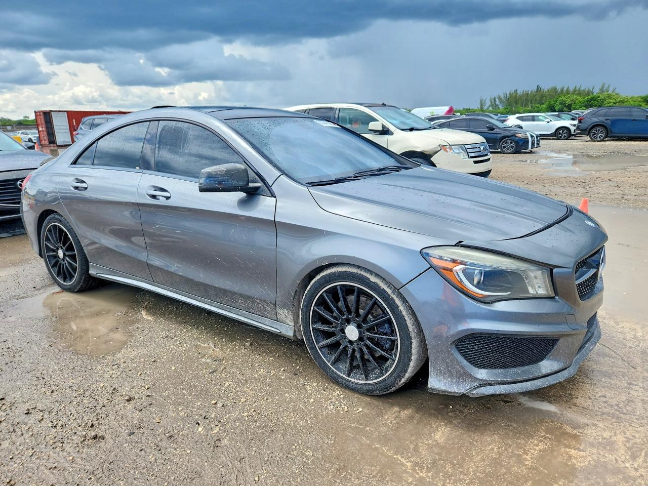 2014 Mercedes-benz Cla 250 Gray vin: WDDSJ4EB8EN028359