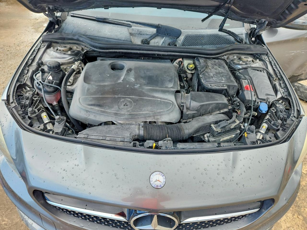 2014 Mercedes-benz Cla 250 Gray vin: WDDSJ4EB8EN028359