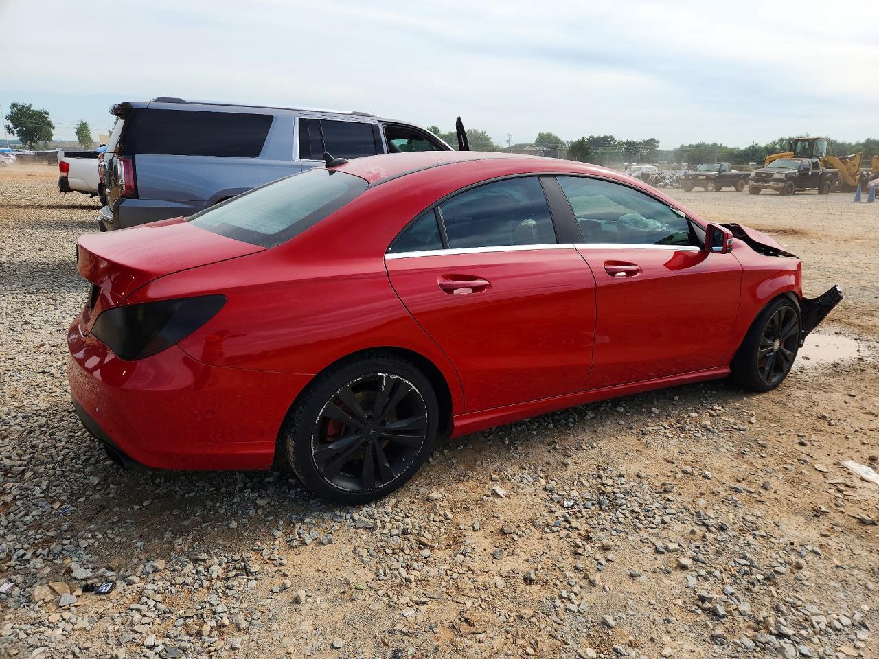 2014 Mercedes-benz Cla 250 Red vin: WDDSJ4EB8EN033867