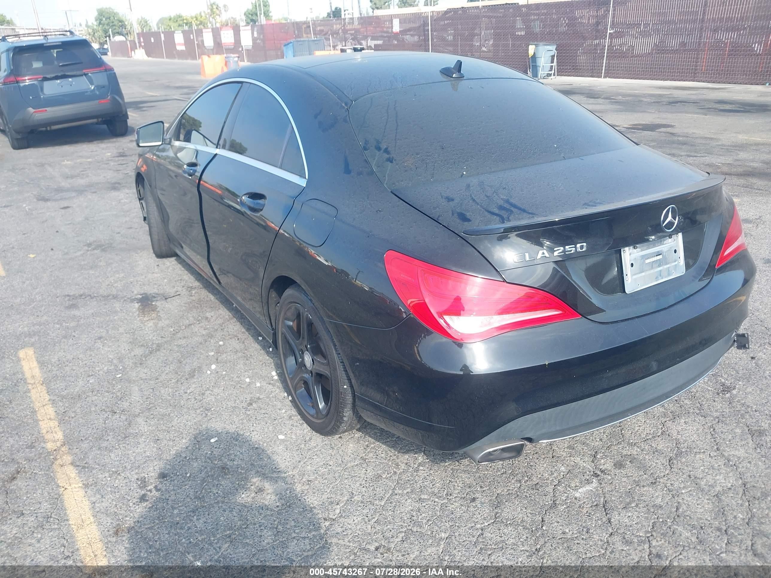 2014 Mercedes-benz Cla 250   Black vin: WDDSJ4EB8EN035148