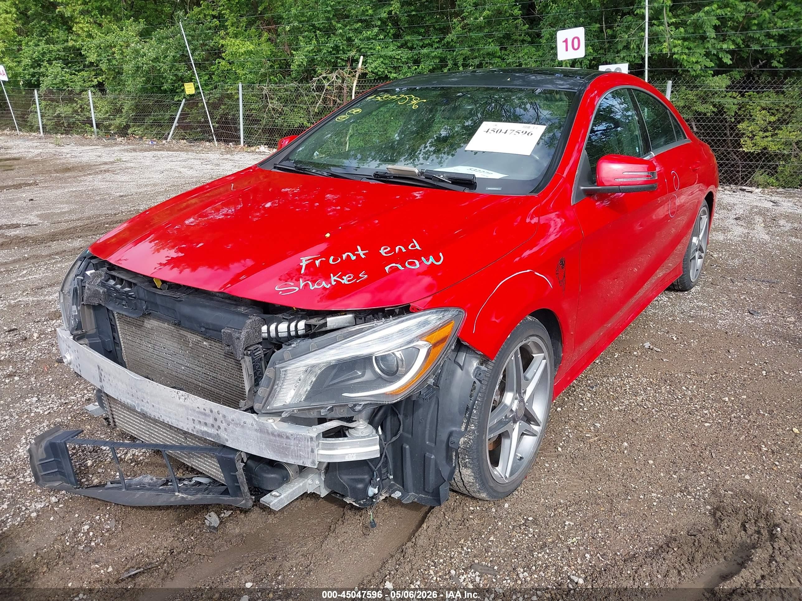 2014 Mercedes-benz Cla 250   Red vin: WDDSJ4EB8EN040141