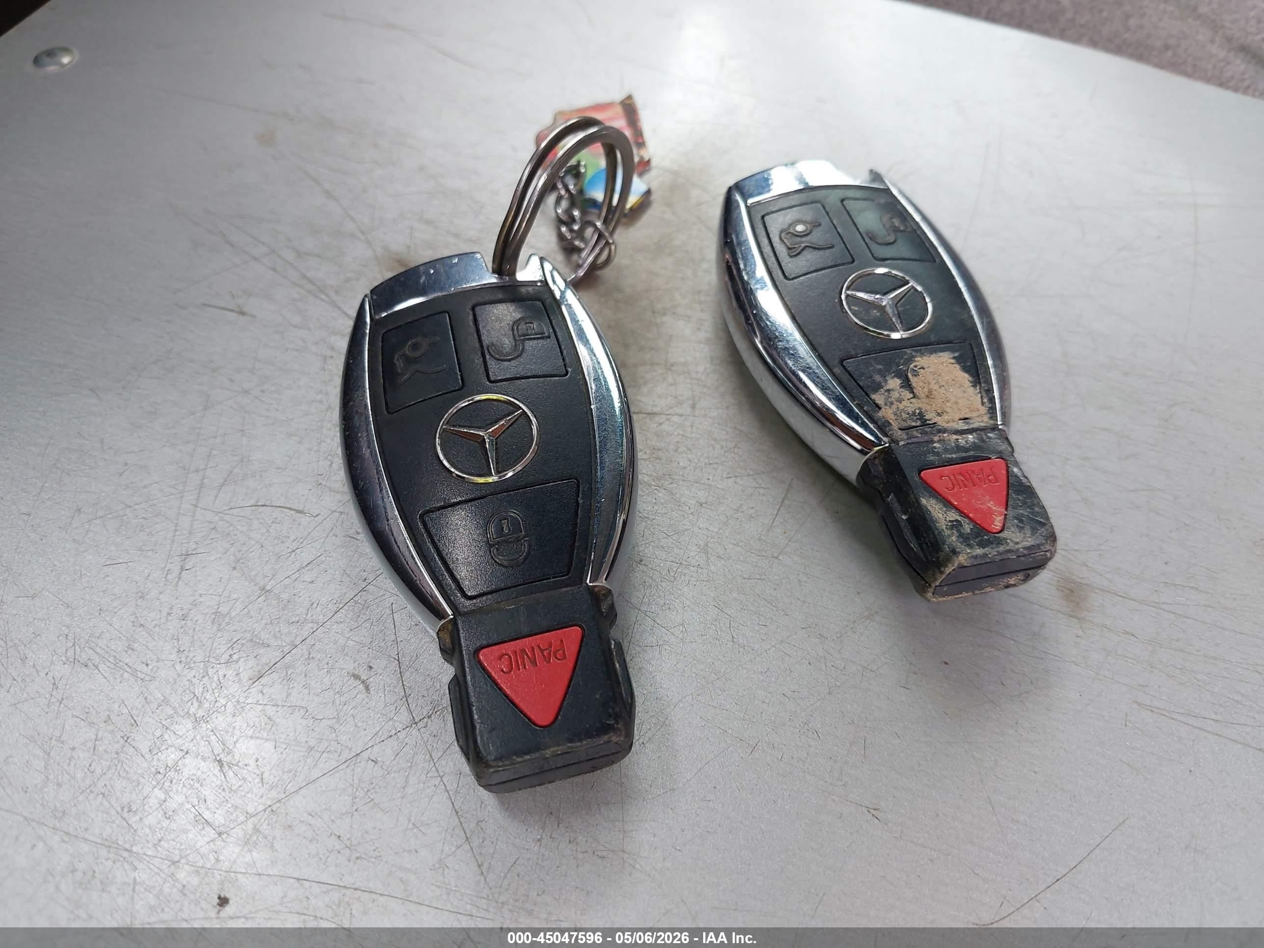 2014 Mercedes-benz Cla 250   Red vin: WDDSJ4EB8EN040141