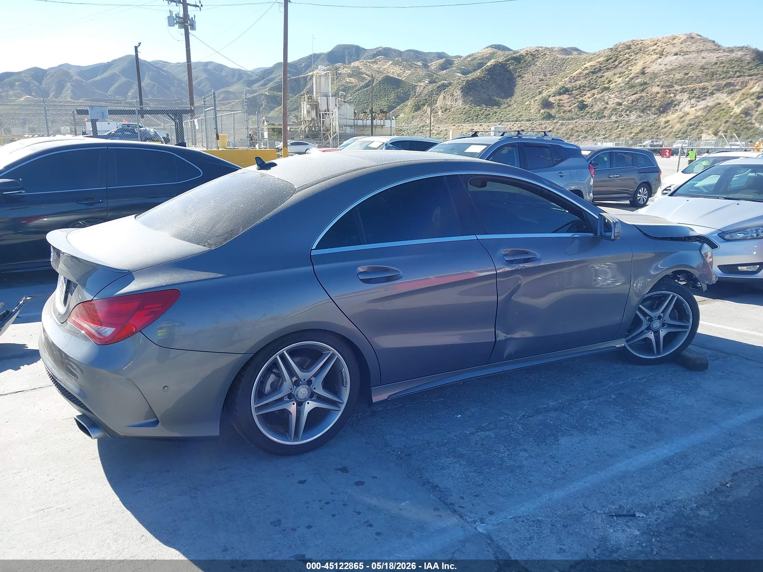 2014 Mercedes-benz Cla 250   Gray vin: WDDSJ4EB8EN047459