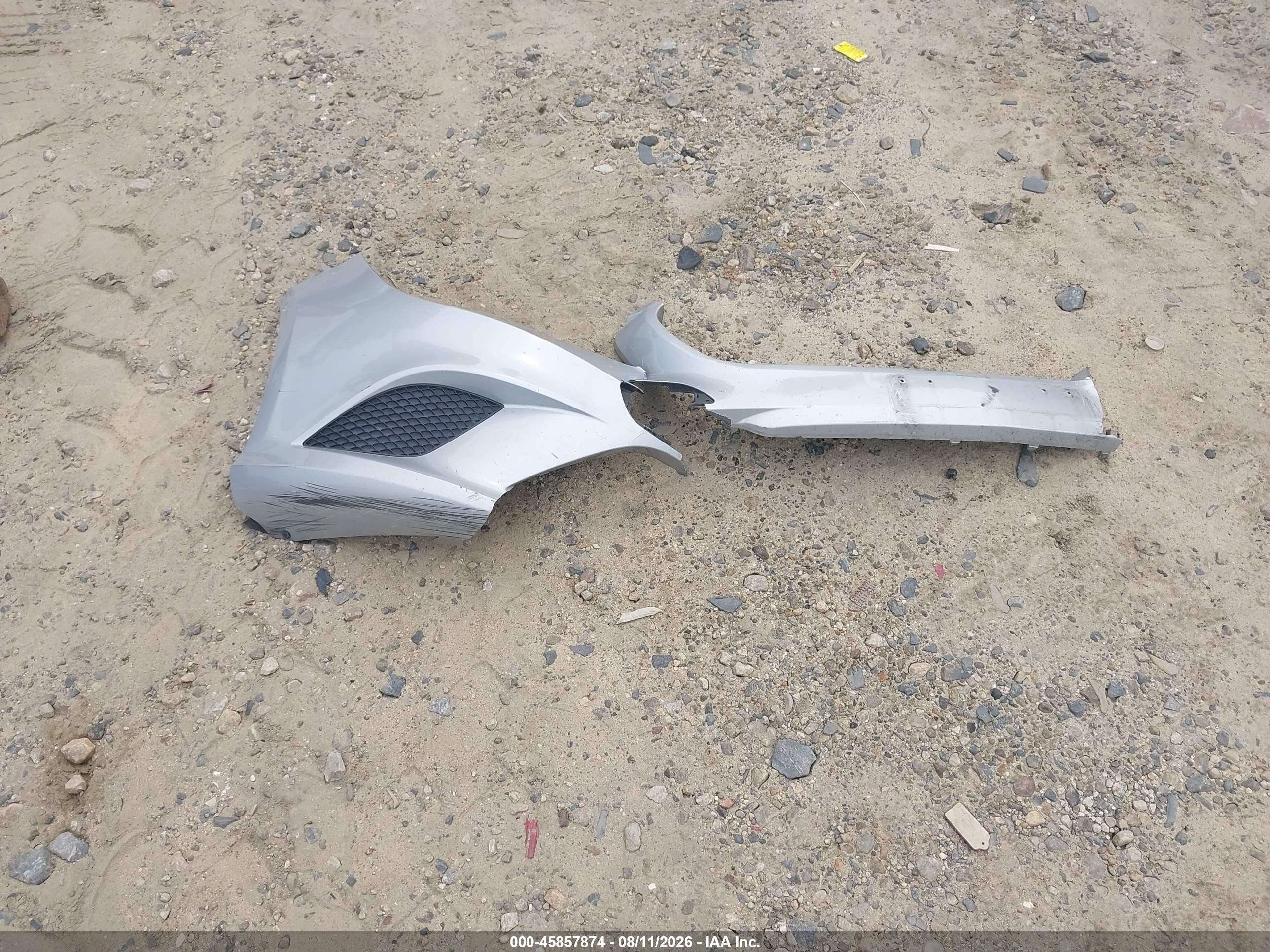 2014 Mercedes-benz Cla 250 Silver vin: WDDSJ4EB8EN049079