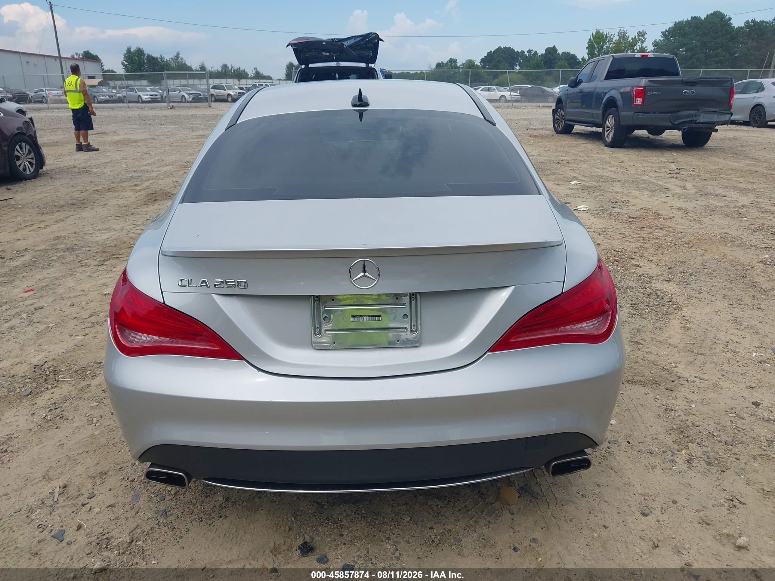 2014 Mercedes-benz Cla 250 Silver vin: WDDSJ4EB8EN049079