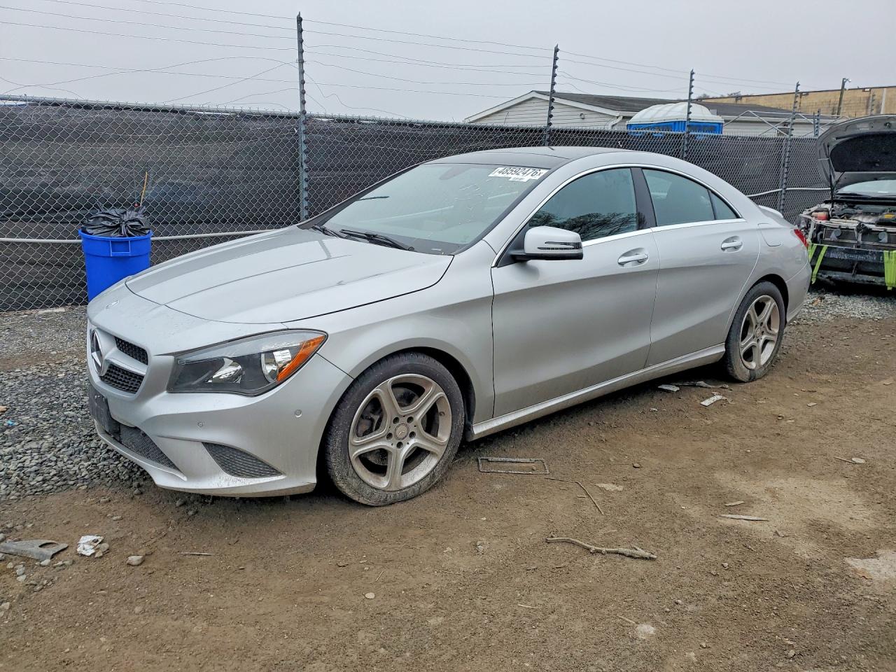 2014 Mercedes-benz Cla 250 Silver vin: WDDSJ4EB8EN049261