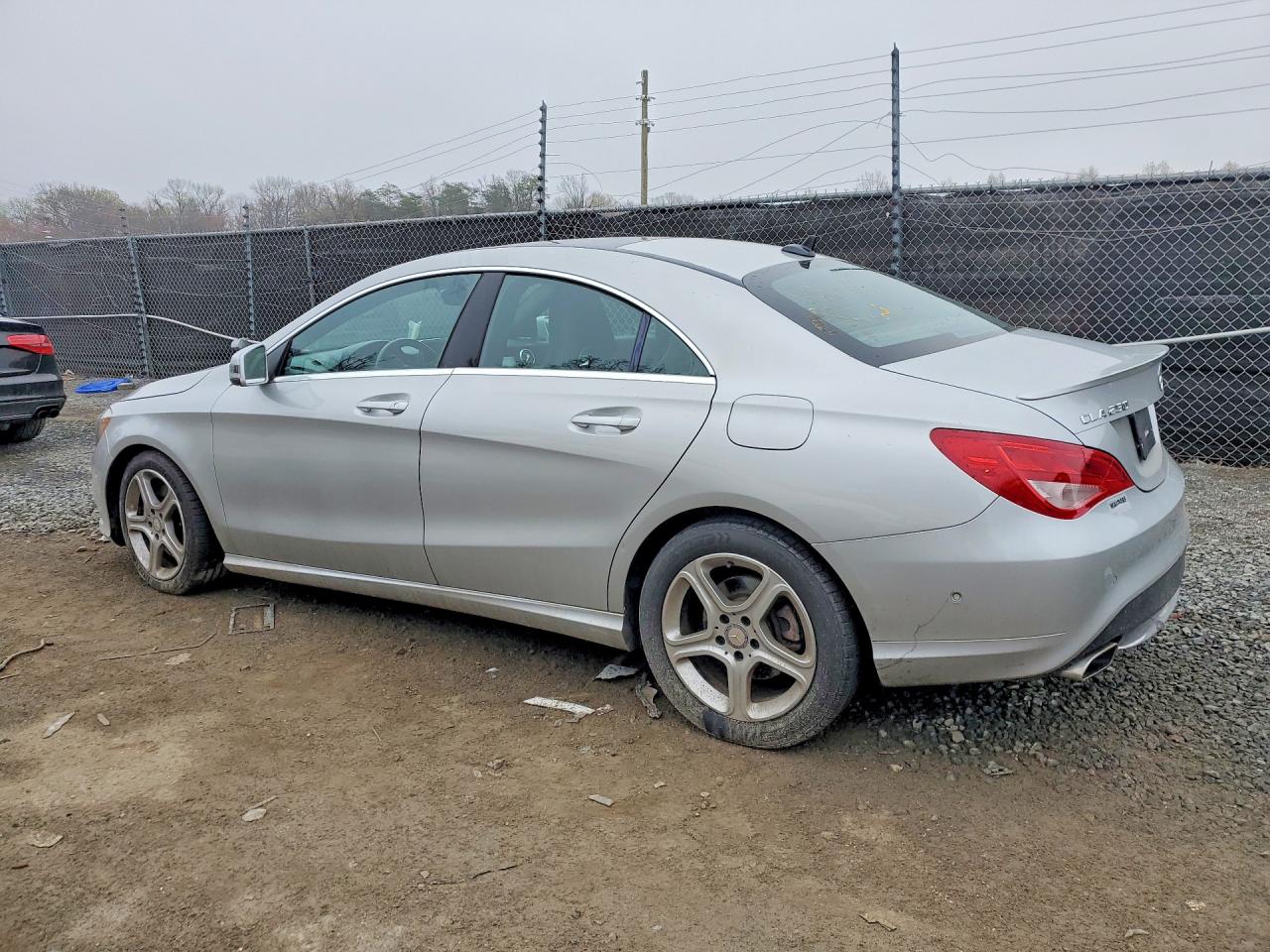 2014 Mercedes-benz Cla 250 Silver vin: WDDSJ4EB8EN049261