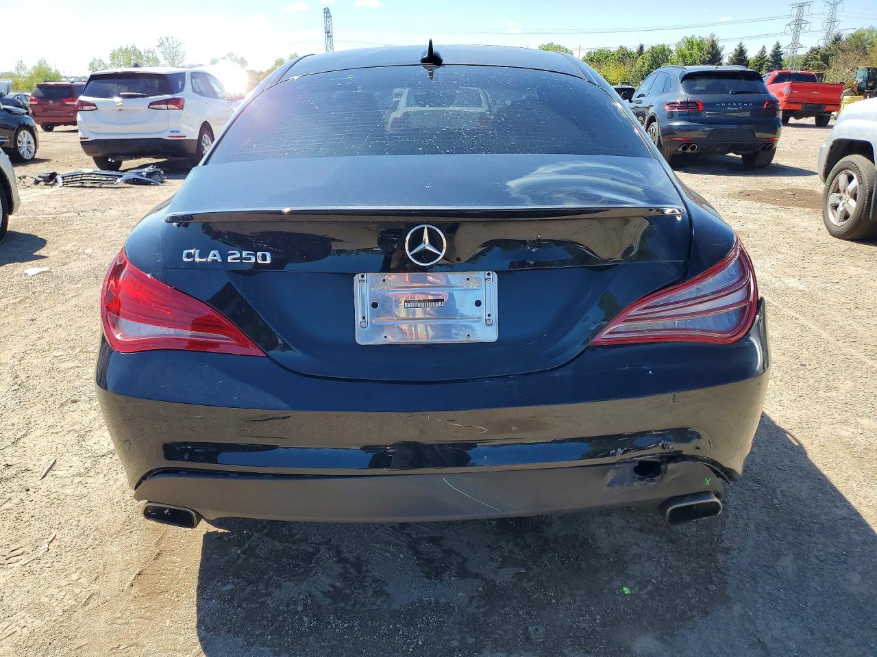 2014 Mercedes-benz Cla 250 Black vin: WDDSJ4EB8EN050961