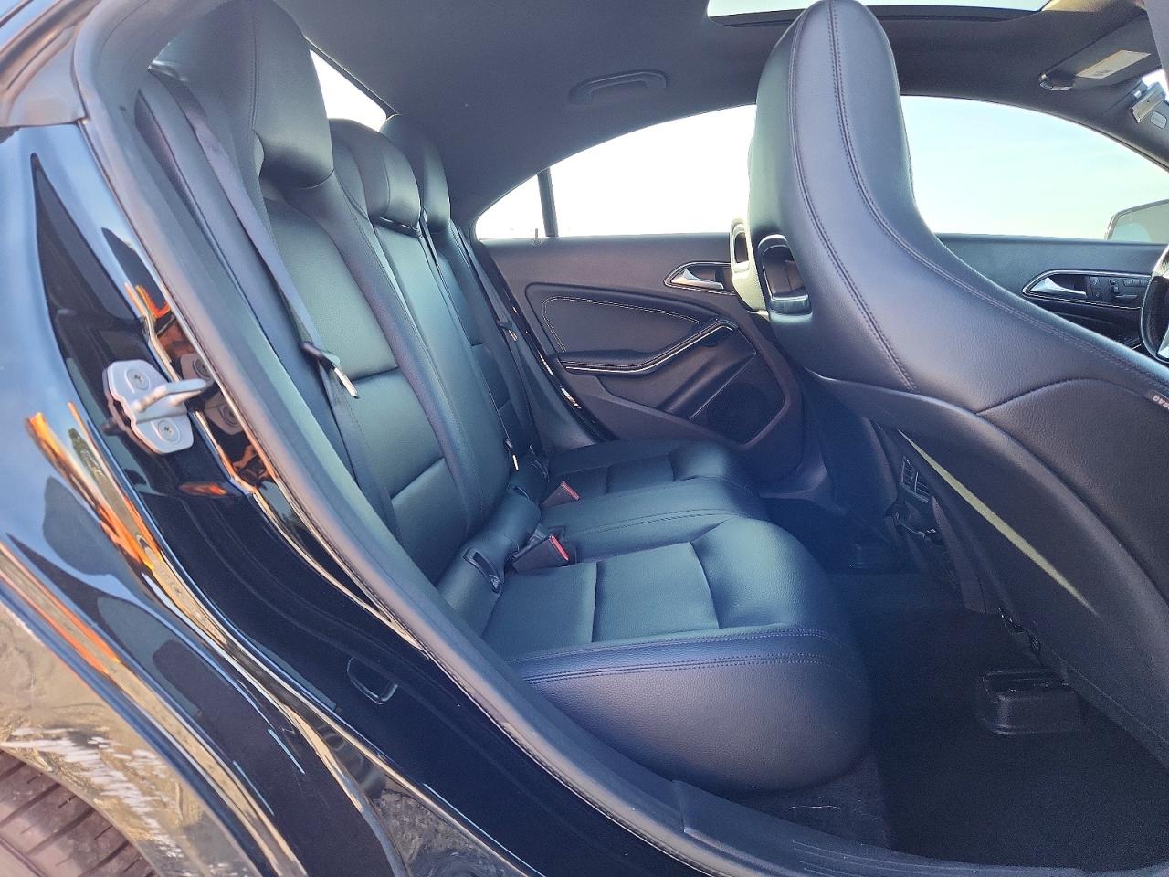 2014 Mercedes-benz Cla 250 Black vin: WDDSJ4EB8EN054542