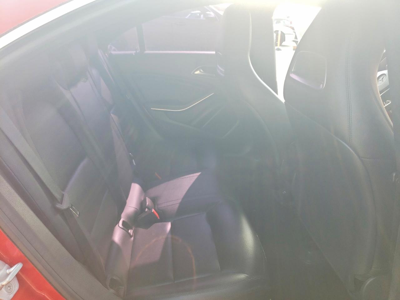 2014 Mercedes-benz Cla 250 Red vin: WDDSJ4EB8EN104002