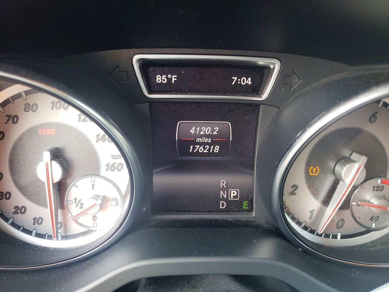 2014 Mercedes-benz Cla 250 Red vin: WDDSJ4EB8EN104002