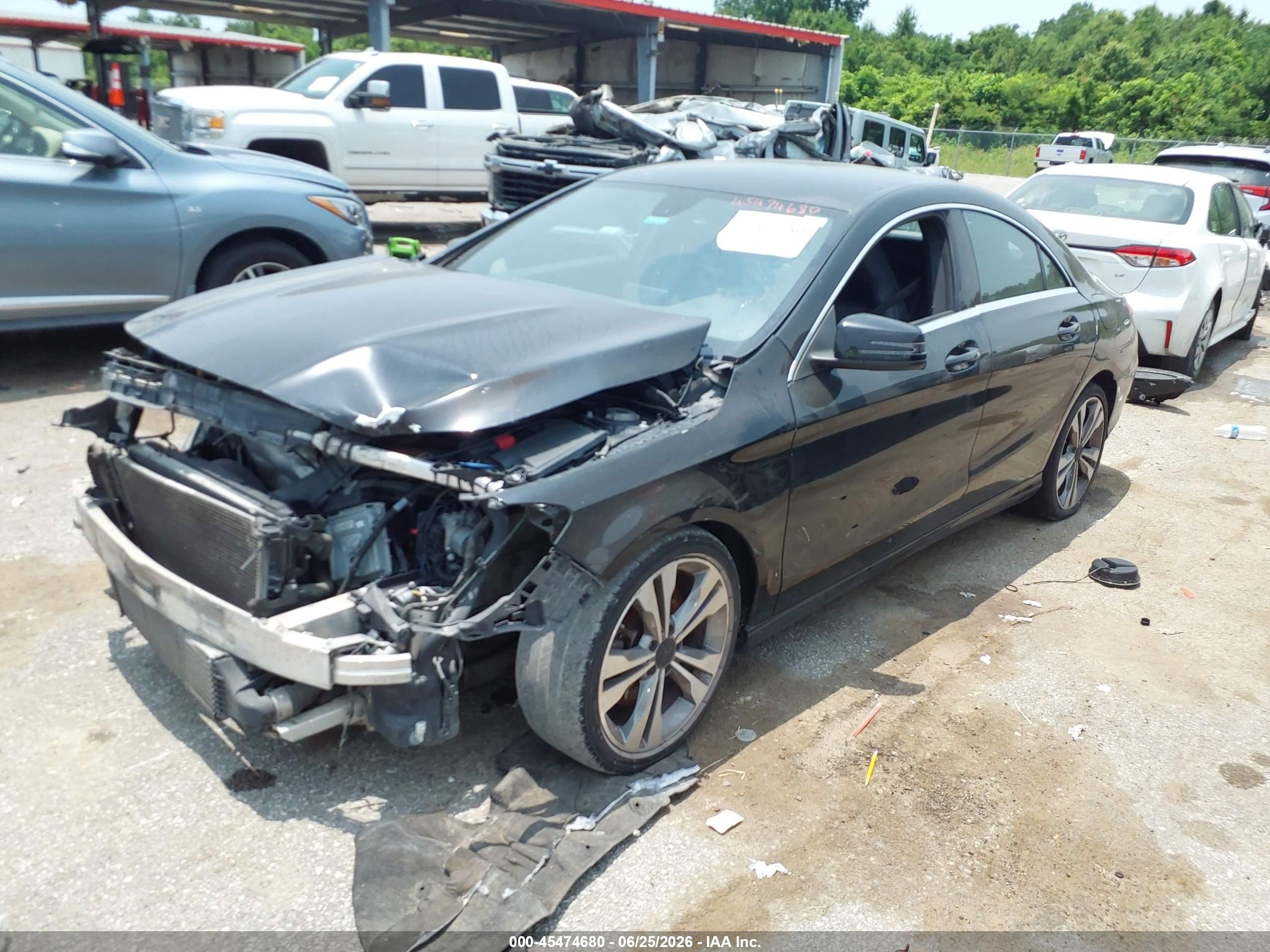 2014 Mercedes-benz Cla 250   Black vin: WDDSJ4EB8EN109734