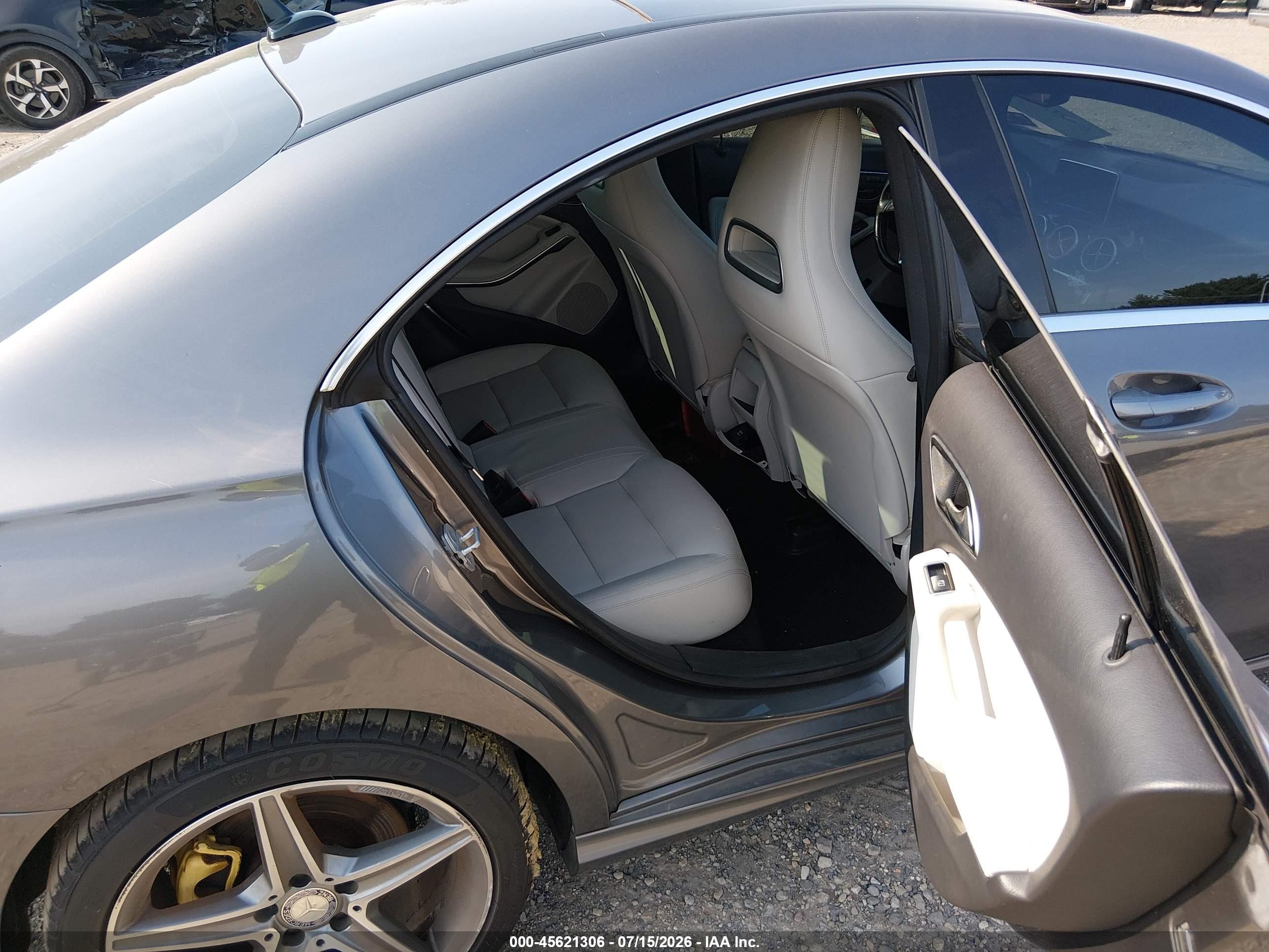 2014 Mercedes-benz Cla 250   Gray vin: WDDSJ4EB8EN128218