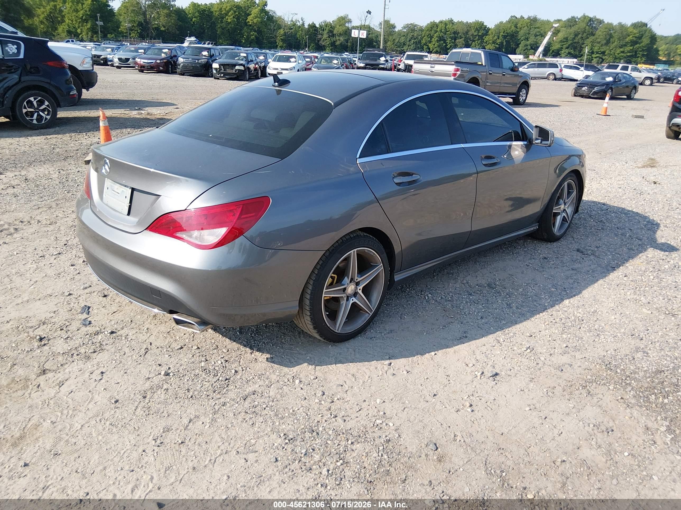 2014 Mercedes-benz Cla 250   Gray vin: WDDSJ4EB8EN128218