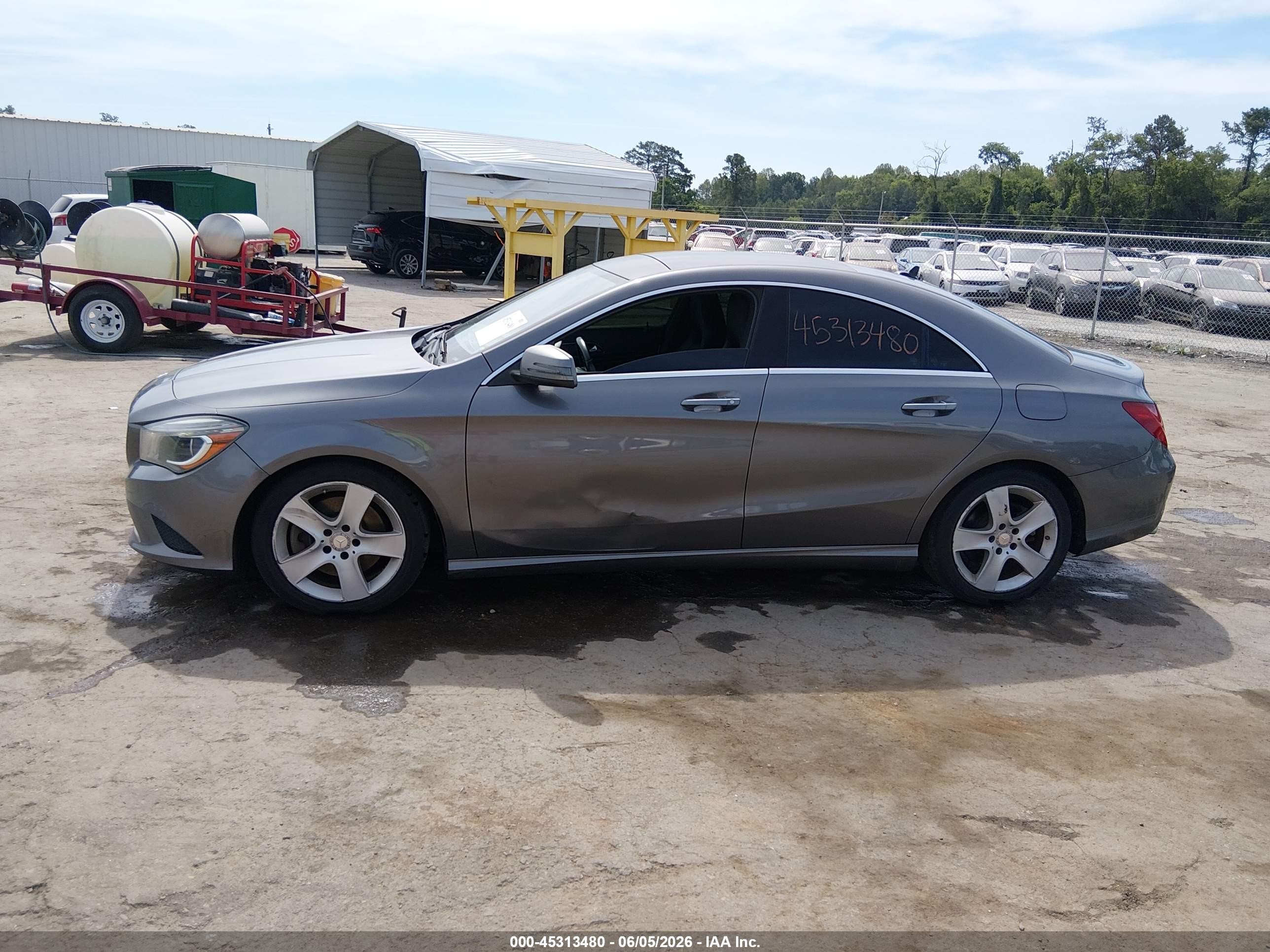 2015 Mercedes-benz Cla 250   Gray vin: WDDSJ4EB8FN162791