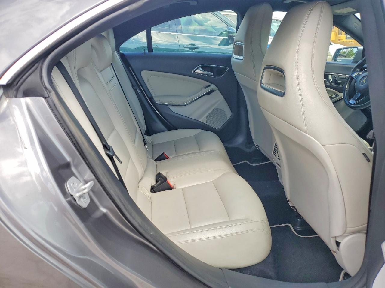 2015 Mercedes-benz Cla 250 Gray vin: WDDSJ4EB8FN166968