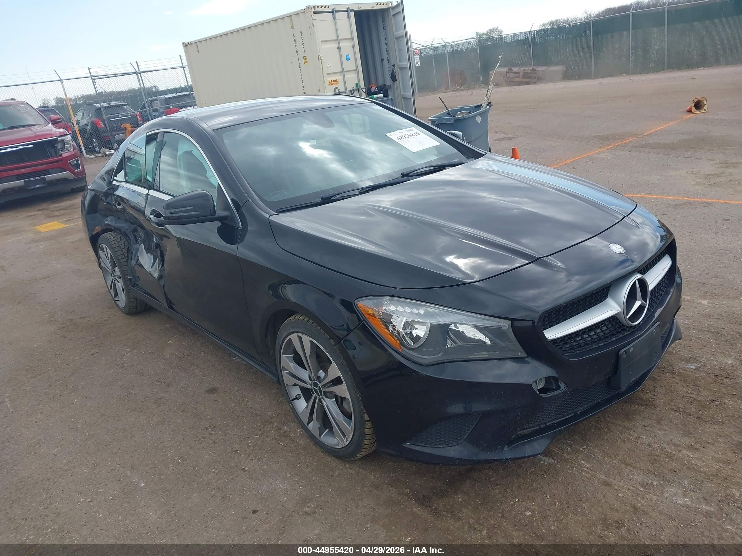 2015 Mercedes-benz Cla 250   Black vin: WDDSJ4EB8FN174620