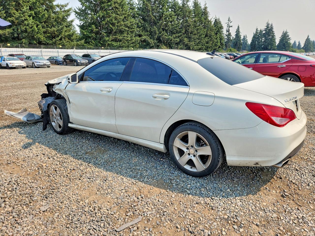 2015 Mercedes-benz Cla 250 White vin: WDDSJ4EB8FN176562