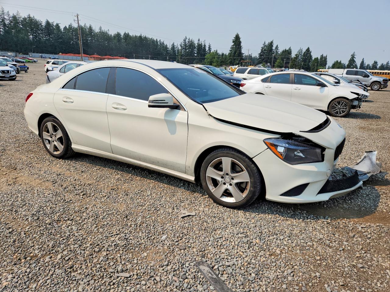 2015 Mercedes-benz Cla 250 White vin: WDDSJ4EB8FN176562