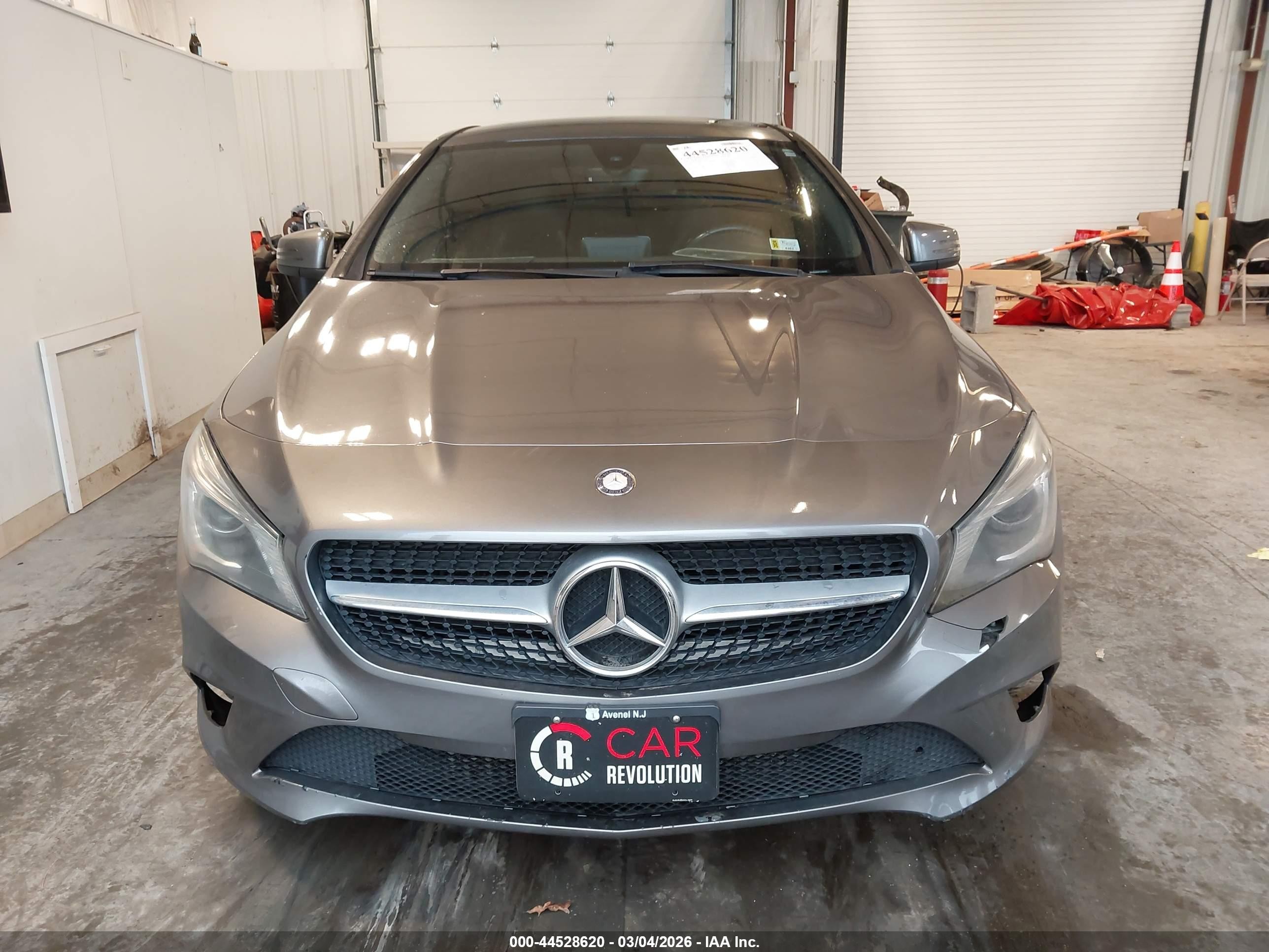 2015 Mercedes-benz Cla 250   Gray vin: WDDSJ4EB8FN184046