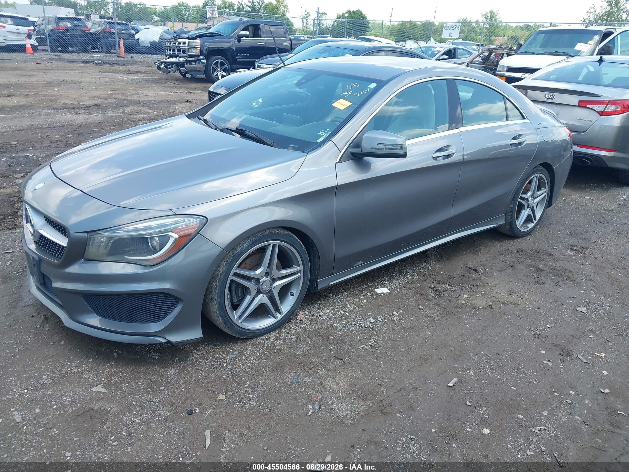 2015 Mercedes-benz Cla 250   Gray vin: WDDSJ4EB8FN184595