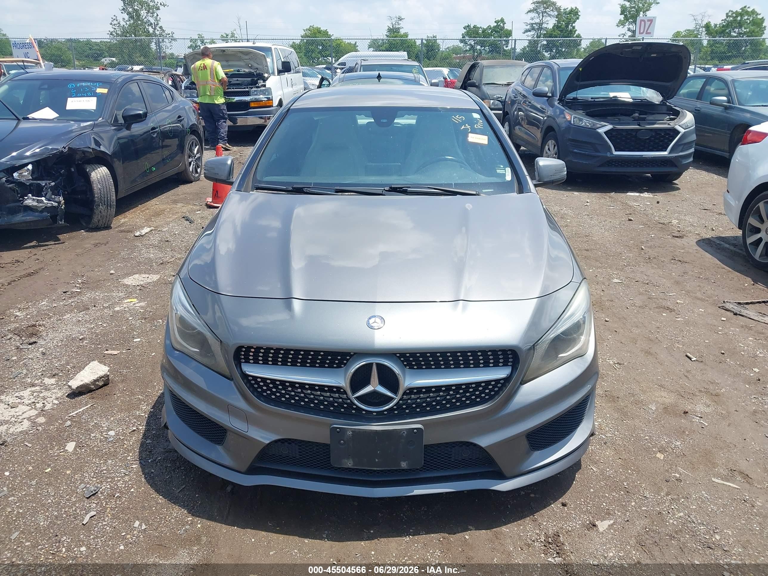 2015 Mercedes-benz Cla 250   Gray vin: WDDSJ4EB8FN184595