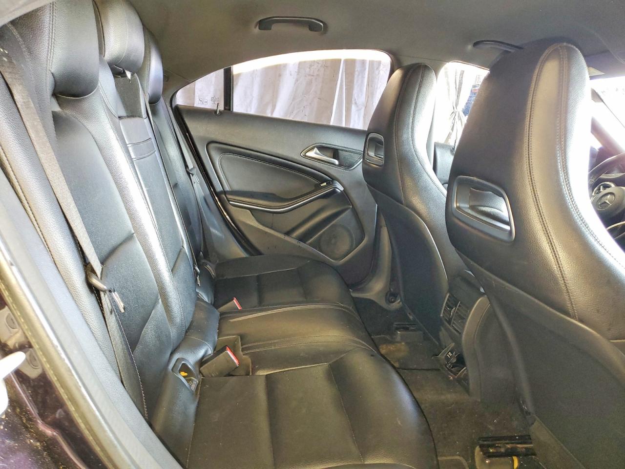 2015 Mercedes-benz Cla 250 Blue vin: WDDSJ4EB8FN194186