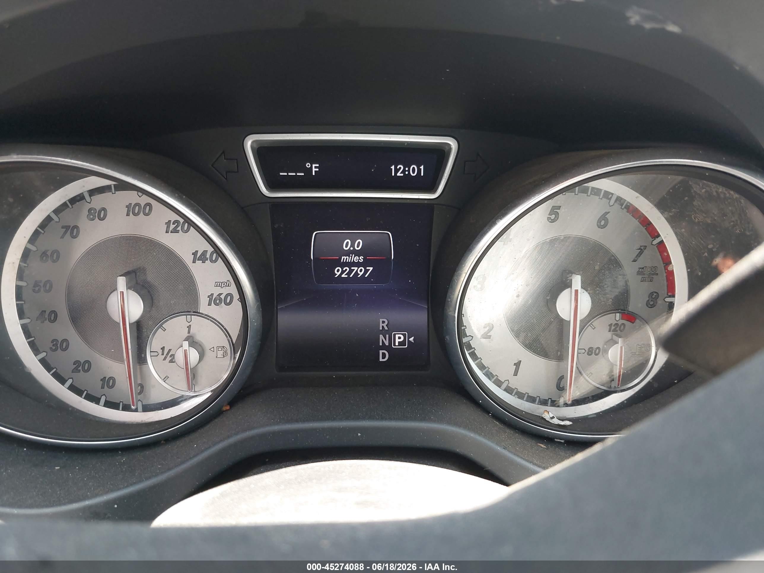 2015 Mercedes-benz Cla 250   Белый vin: WDDSJ4EB8FN205543