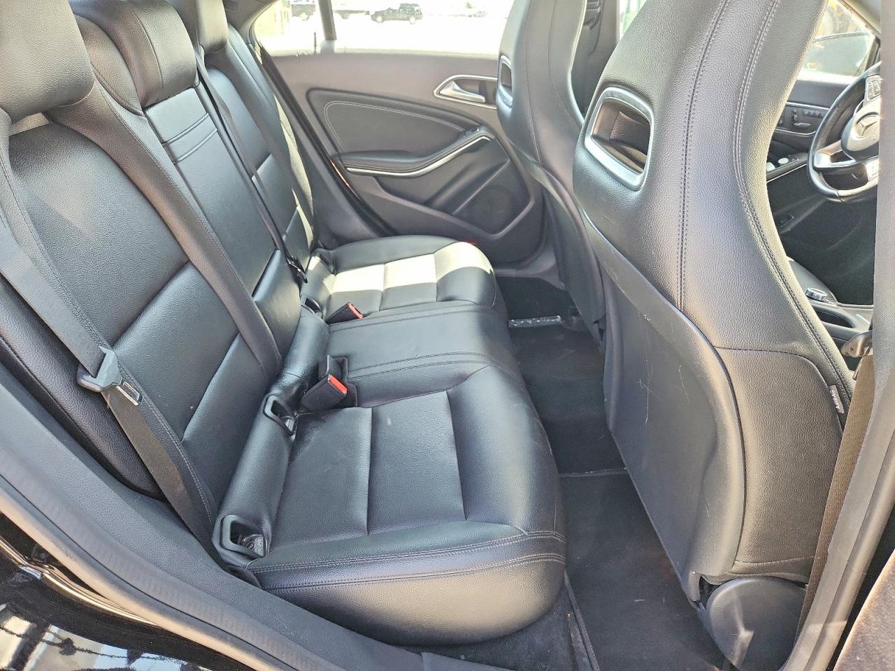 2015 Mercedes-benz Cla 250 Black vin: WDDSJ4EB8FN209608