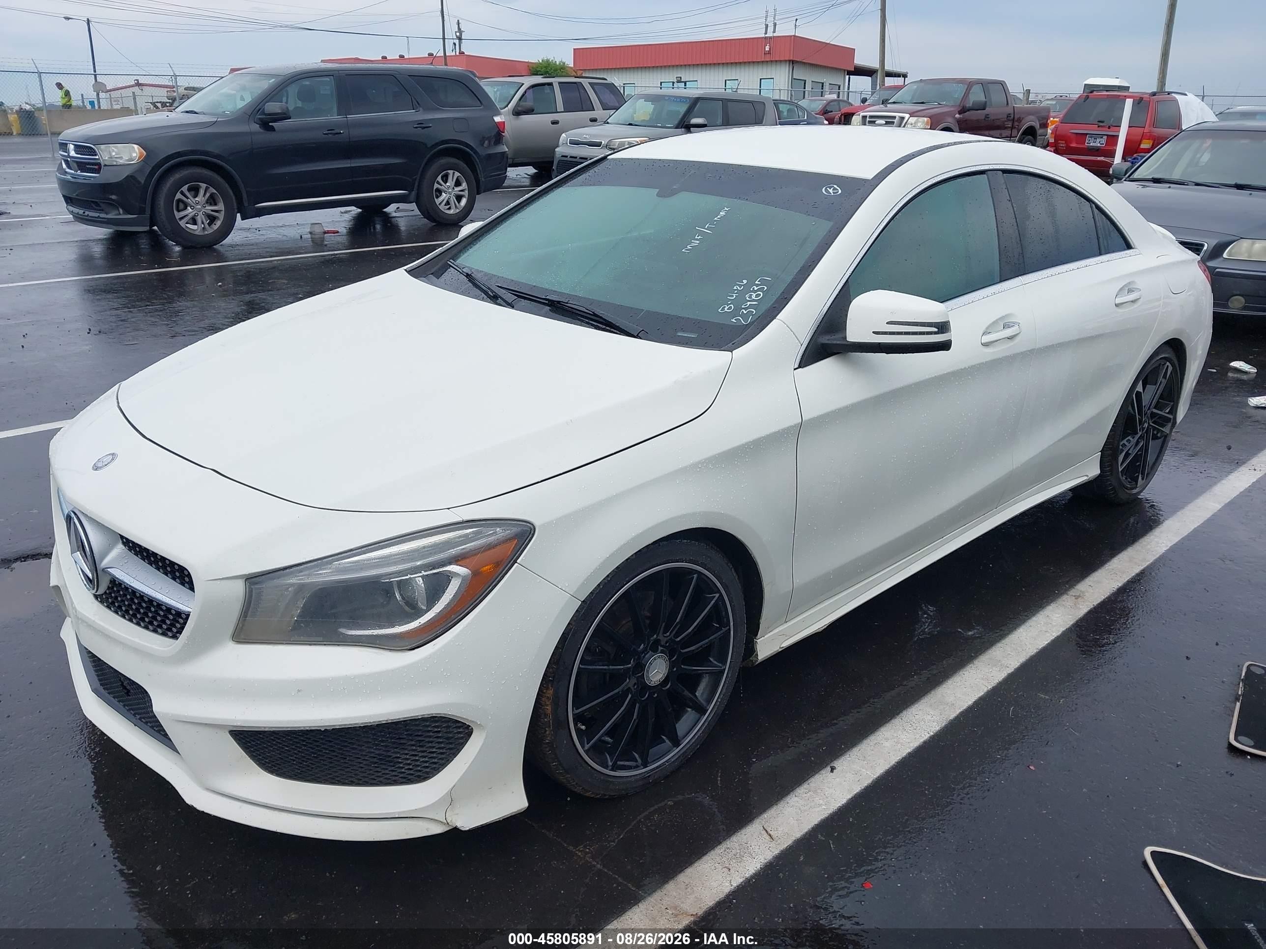 2015 Mercedes-benz Cla 250   White vin: WDDSJ4EB8FN239837