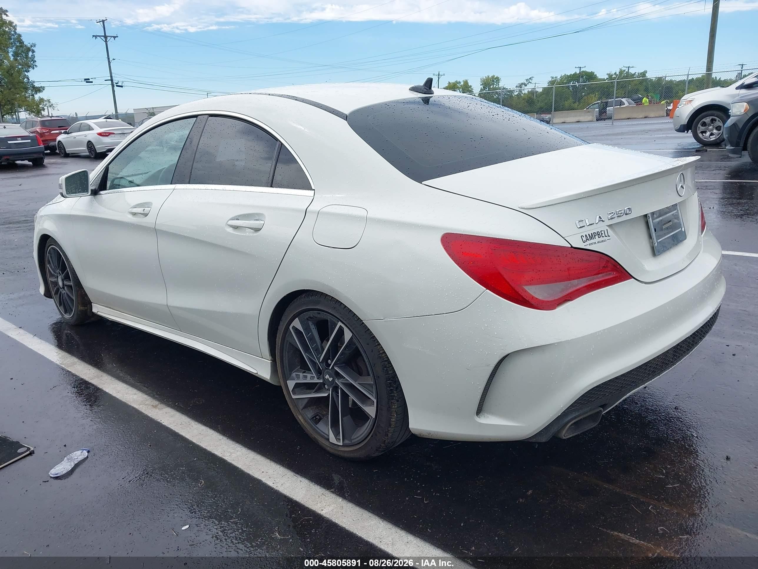 2015 Mercedes-benz Cla 250   White vin: WDDSJ4EB8FN239837