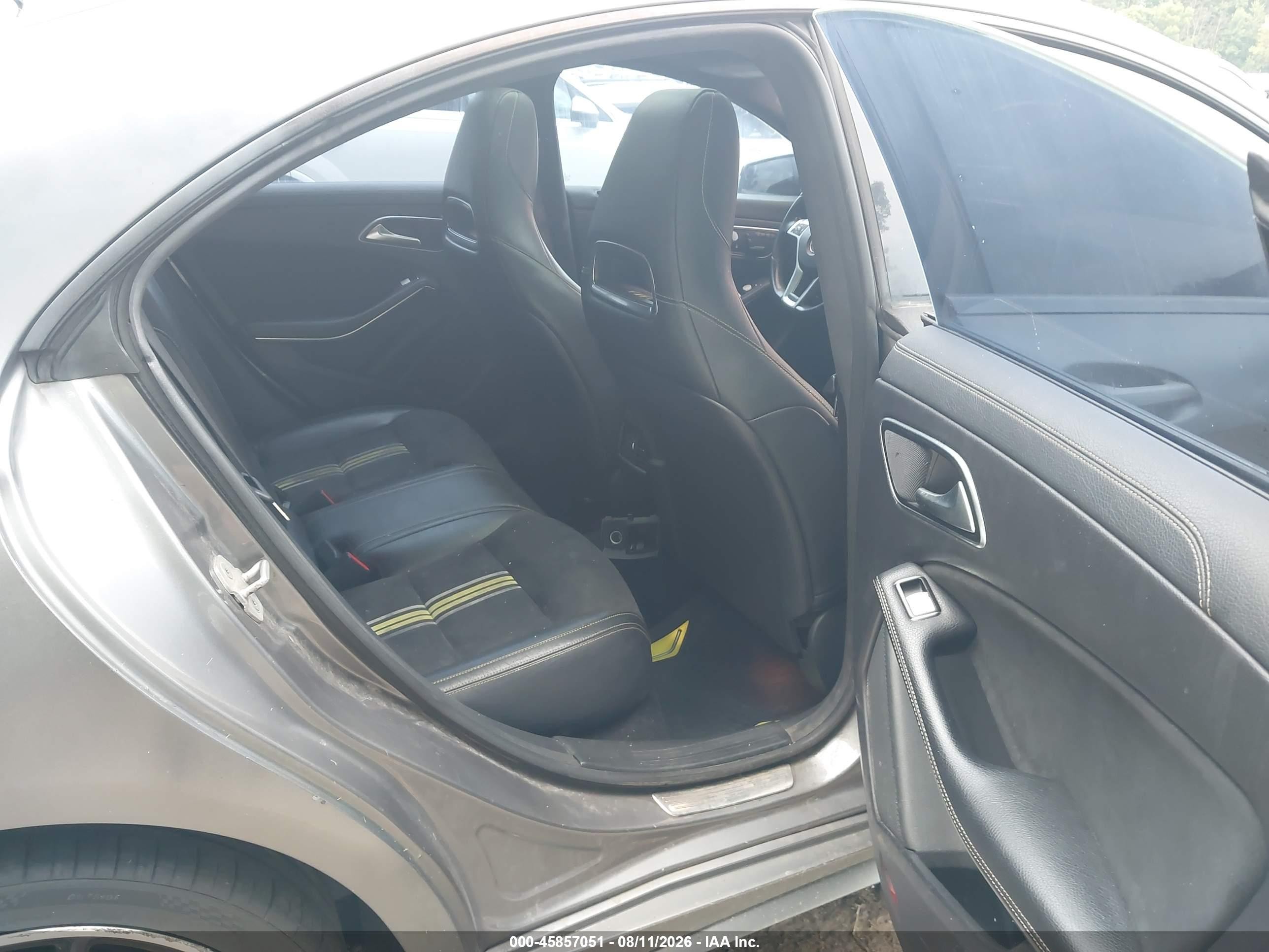 2014 Mercedes-benz Cla 250   Silver vin: WDDSJ4EB9EN028371
