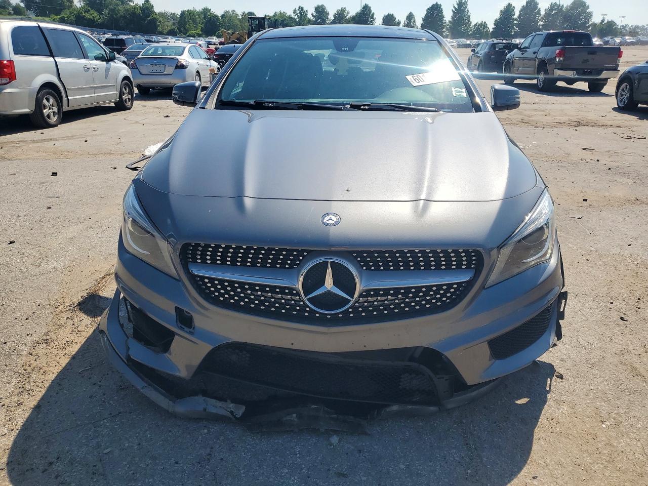 2014 Mercedes-benz Cla 250 Gray vin: WDDSJ4EB9EN028421