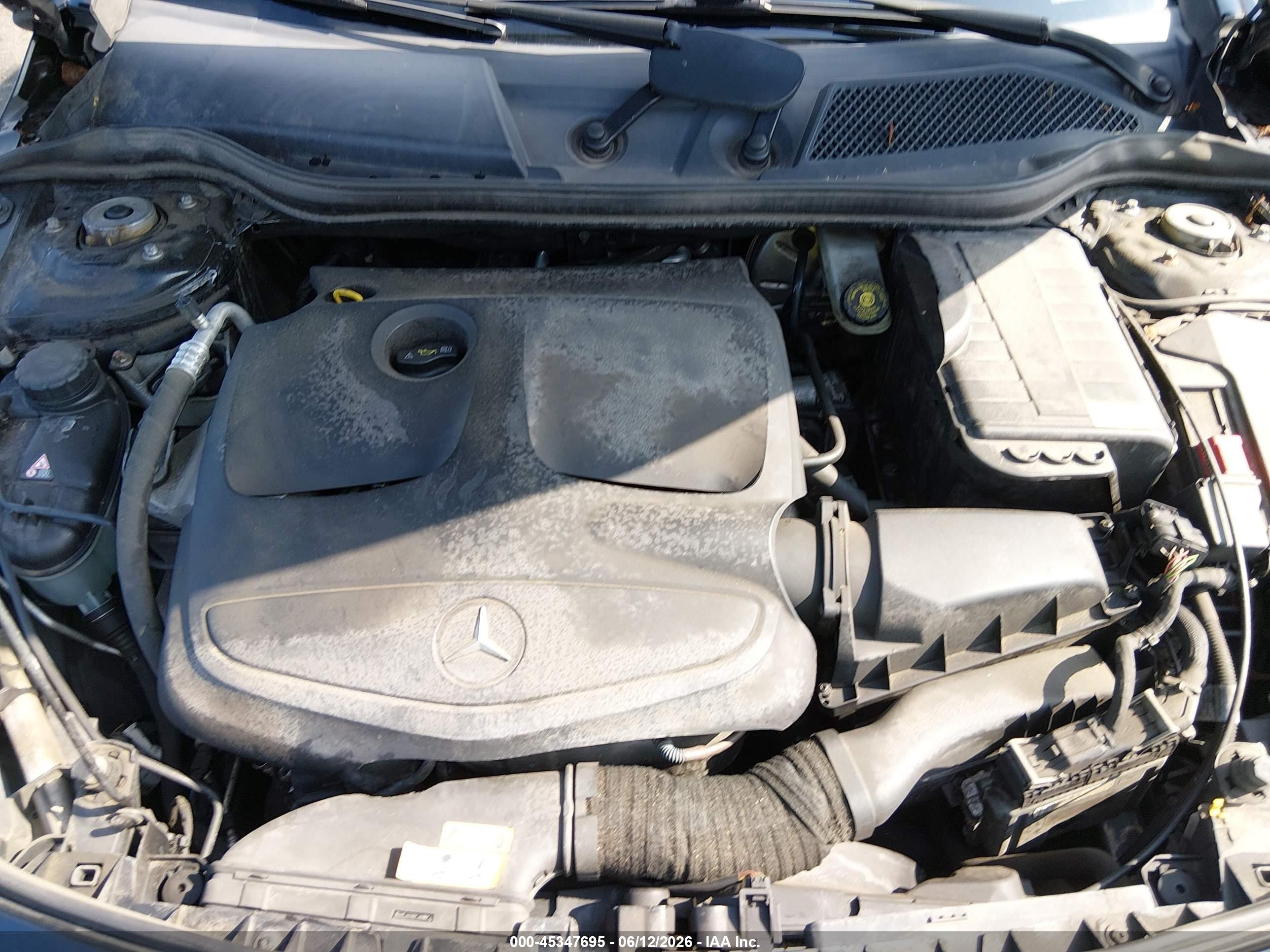 2014 Mercedes-benz Cla 250   Черный vin: WDDSJ4EB9EN053755