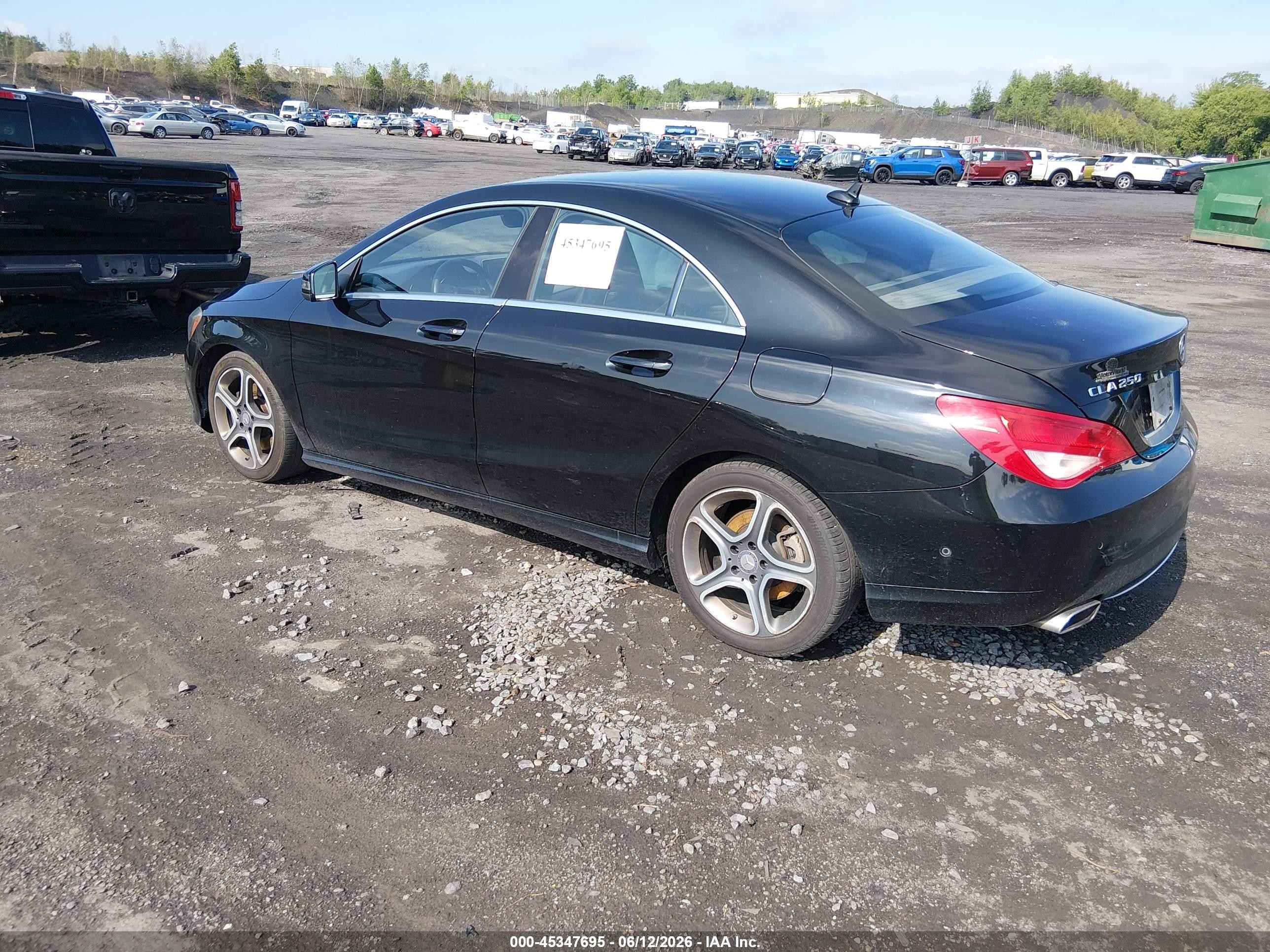 2014 Mercedes-benz Cla 250   Черный vin: WDDSJ4EB9EN053755