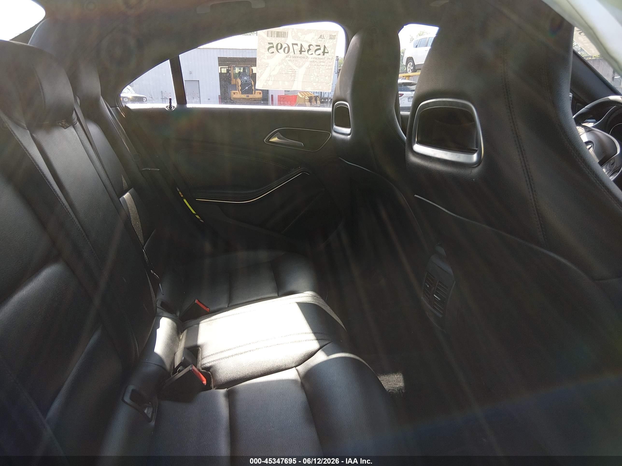 2014 Mercedes-benz Cla 250   Черный vin: WDDSJ4EB9EN053755