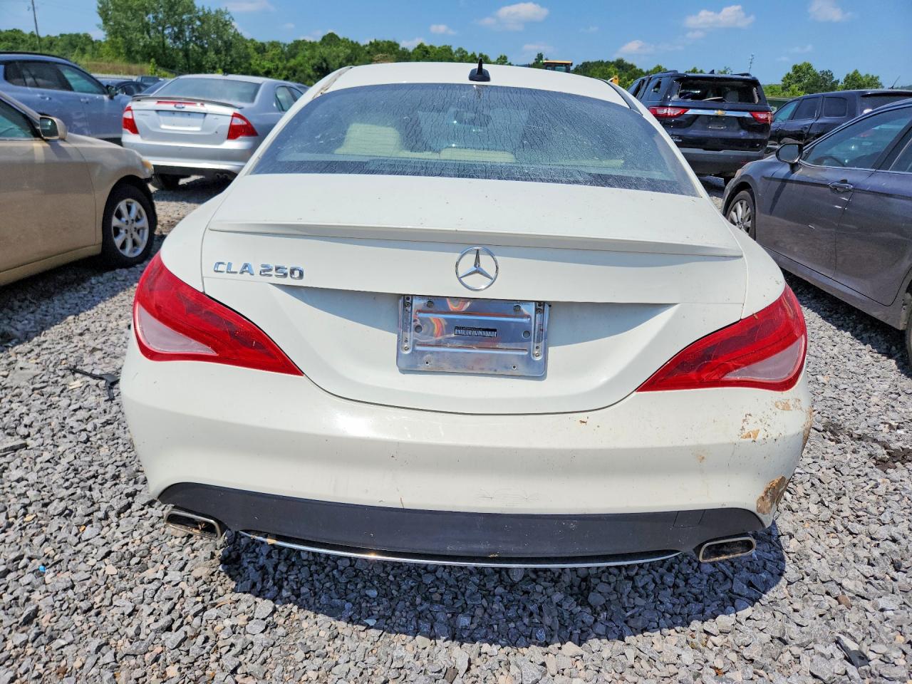 2014 Mercedes-benz Cla 250 White vin: WDDSJ4EB9EN063525