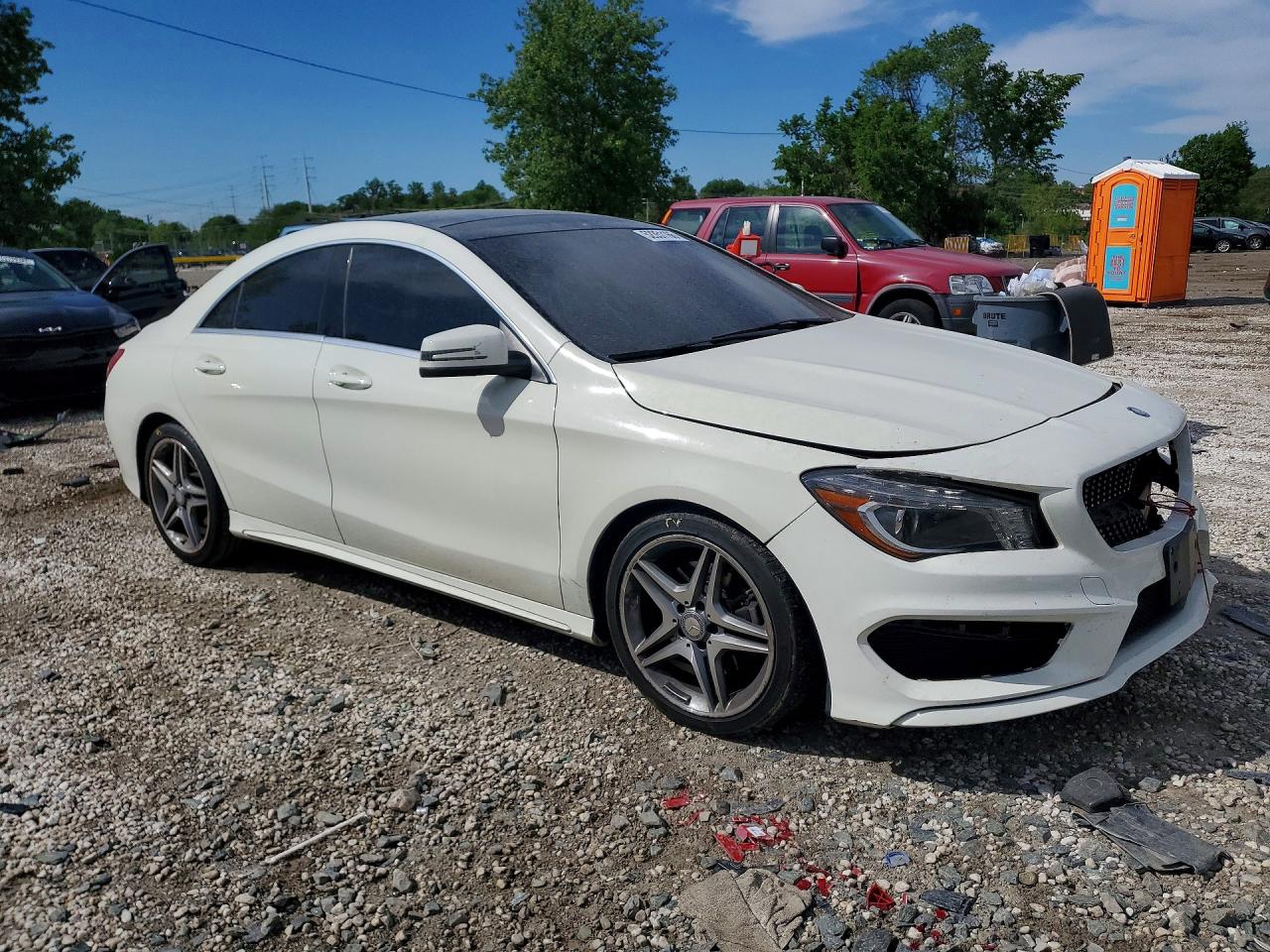 2014 Mercedes-benz Cla 250 White vin: WDDSJ4EB9EN090787