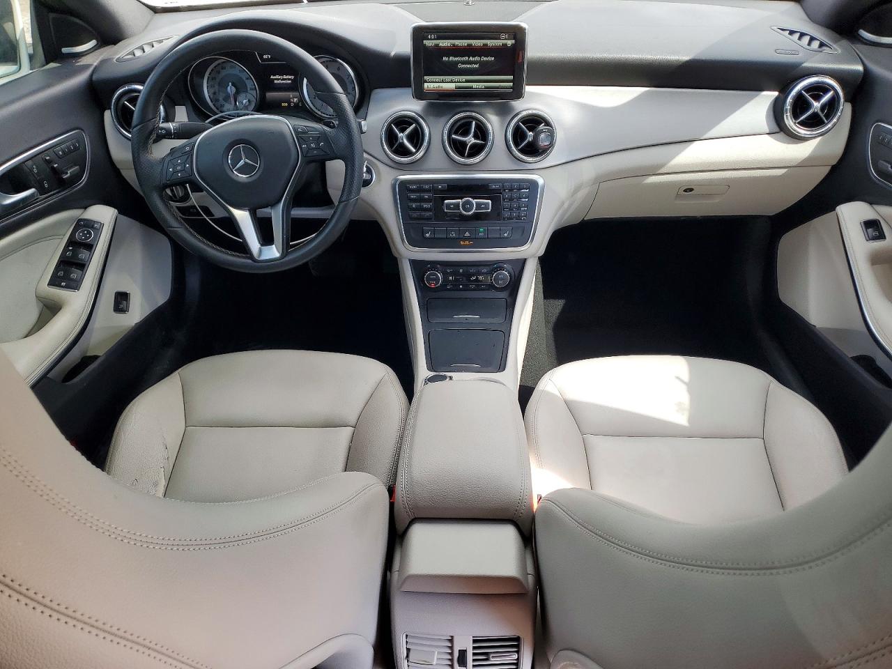 2014 Mercedes-benz Cla 250 White vin: WDDSJ4EB9EN090787