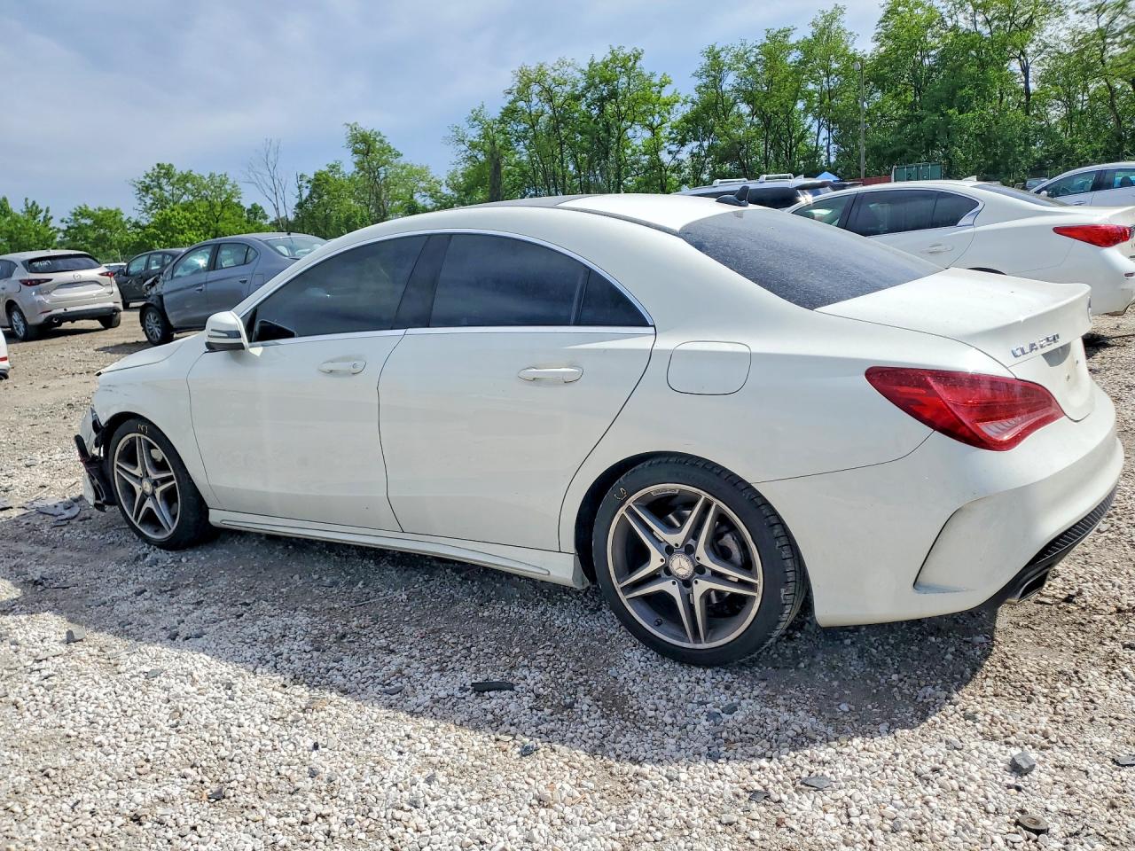 2014 Mercedes-benz Cla 250 White vin: WDDSJ4EB9EN090787