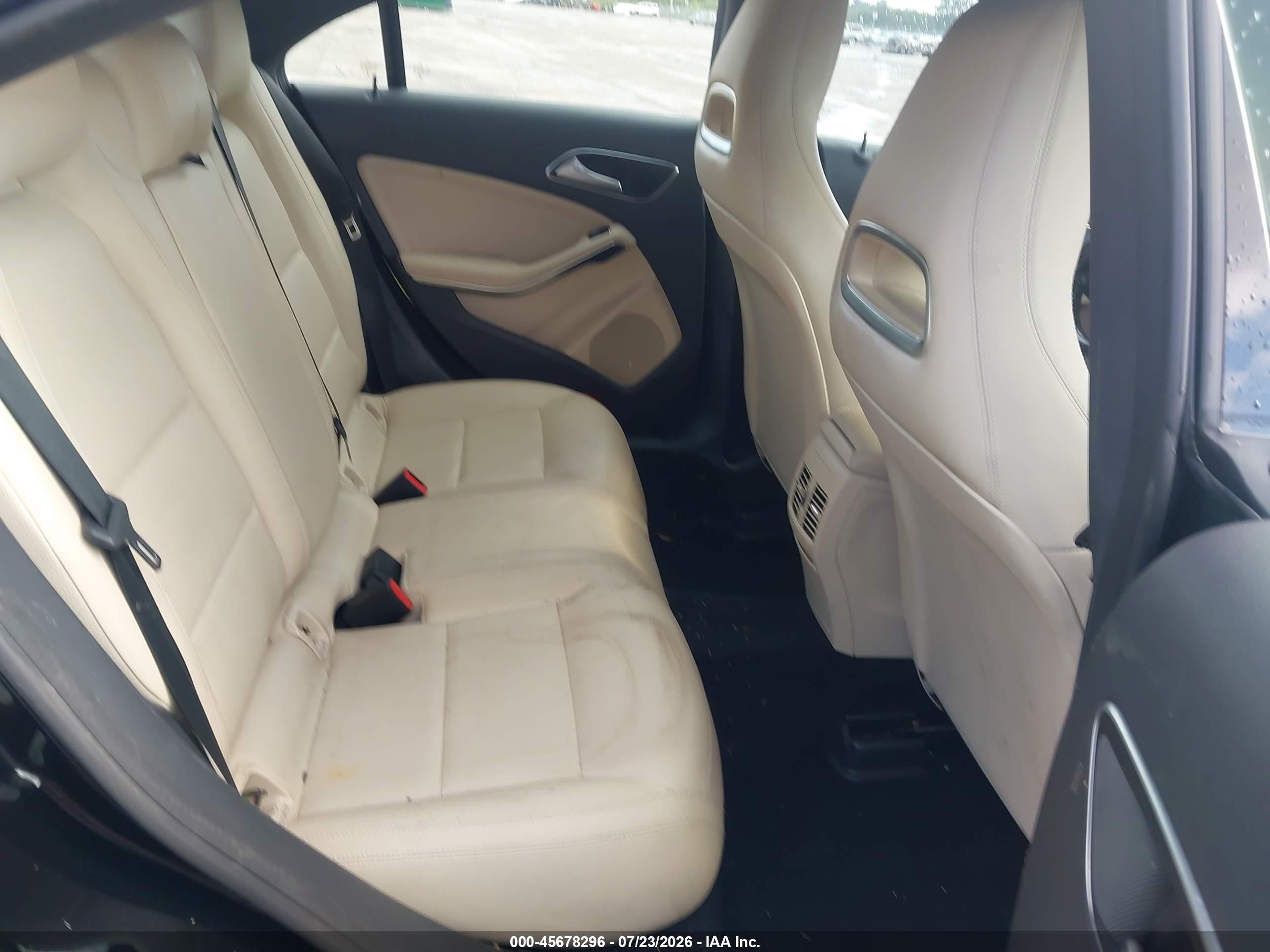 2014 Mercedes-benz Cla 250 Черный vin: WDDSJ4EB9EN103716