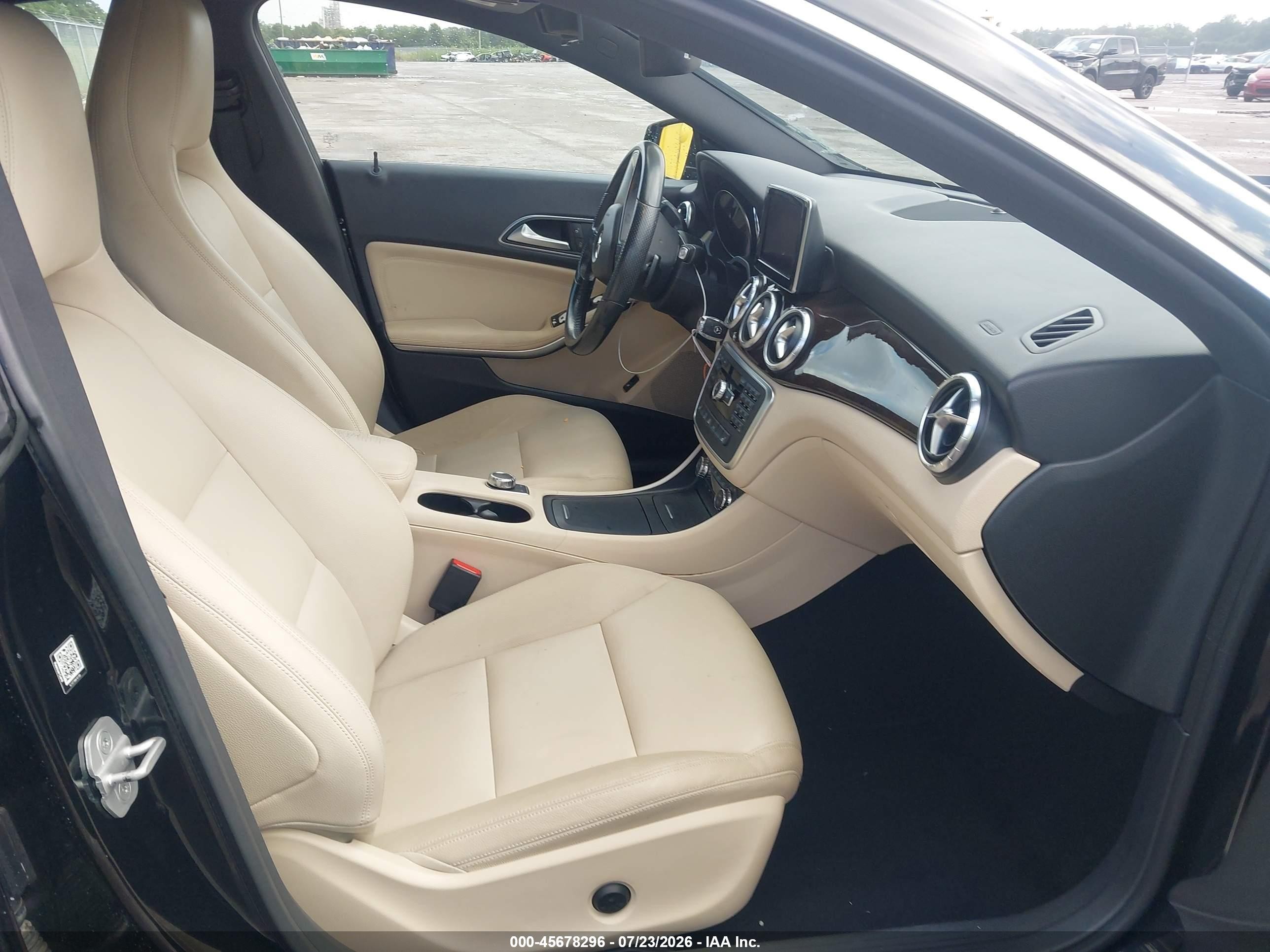 2014 Mercedes-benz Cla 250 Черный vin: WDDSJ4EB9EN103716