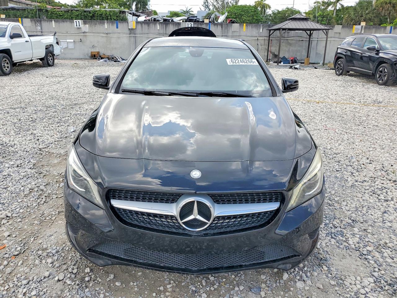 2014 Mercedes-benz Cla 250 Black vin: WDDSJ4EB9EN129121