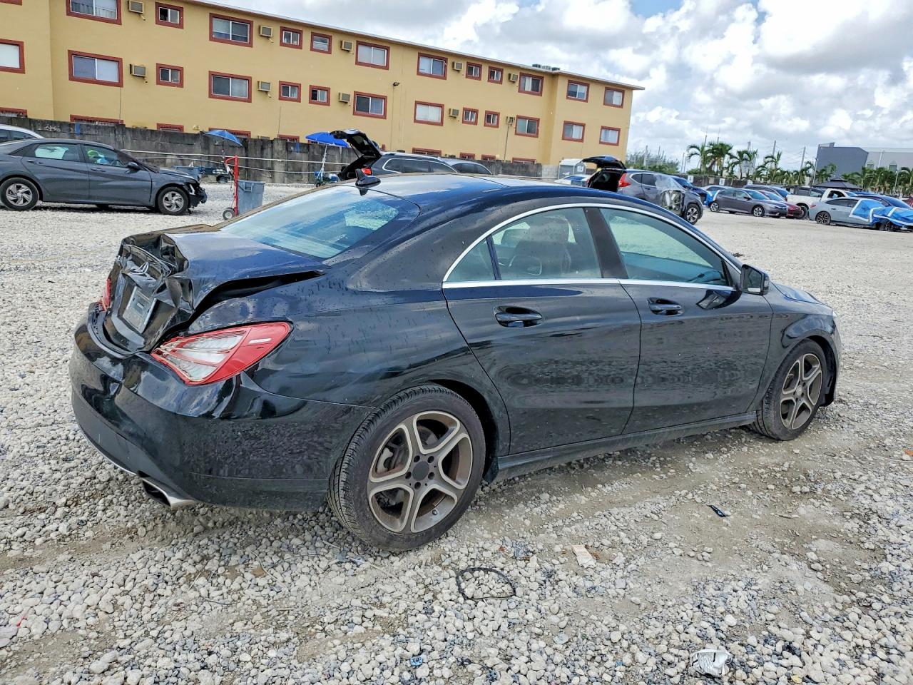 2014 Mercedes-benz Cla 250 Black vin: WDDSJ4EB9EN129121