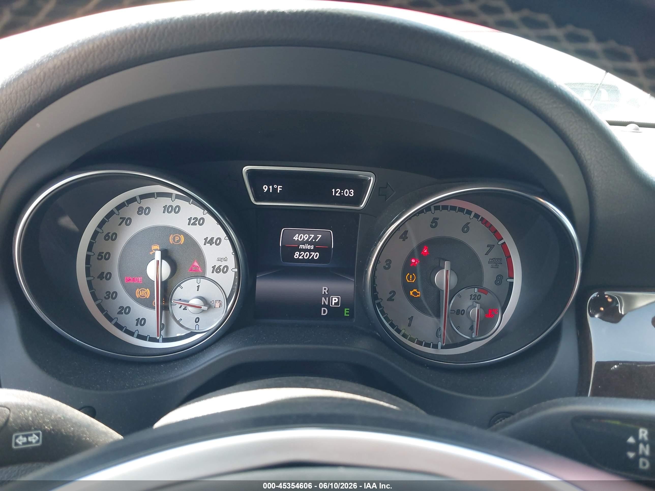 2014 Mercedes-benz Cla 250   Red vin: WDDSJ4EB9EN137204