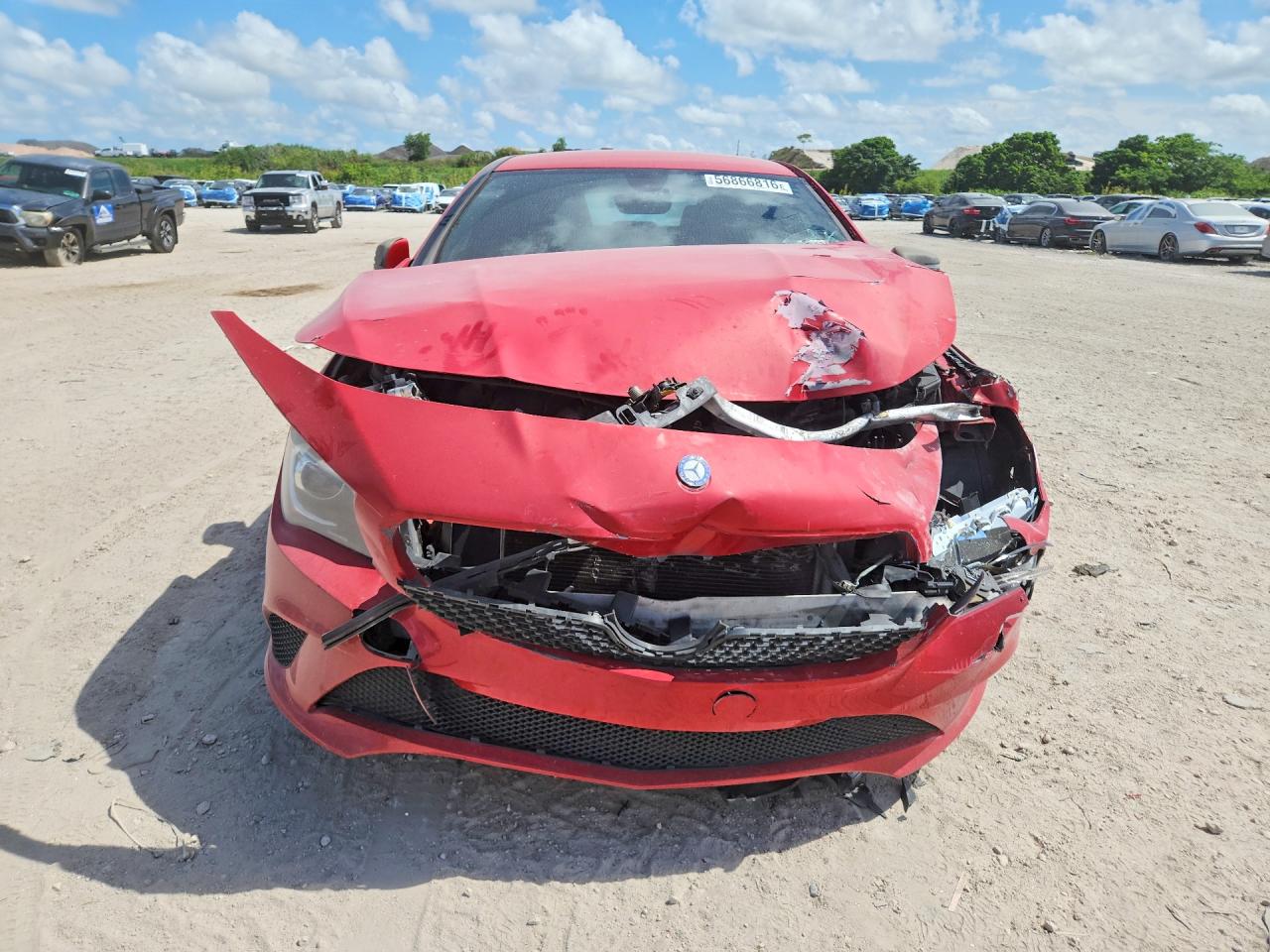 2014 Mercedes-benz Cla 250 Red vin: WDDSJ4EB9EN156996