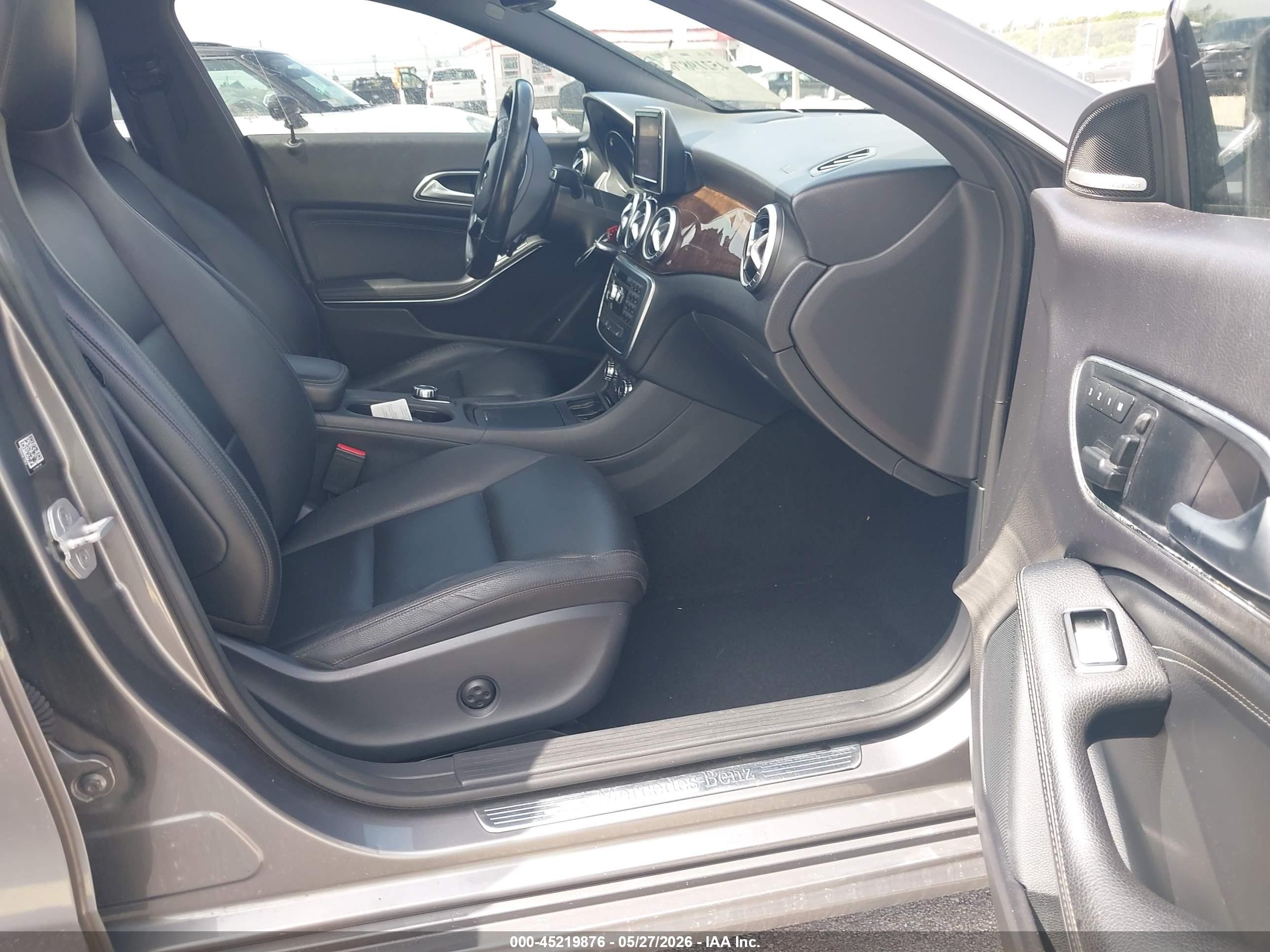 2014 Mercedes-benz Cla 250   Gray vin: WDDSJ4EB9EN157825