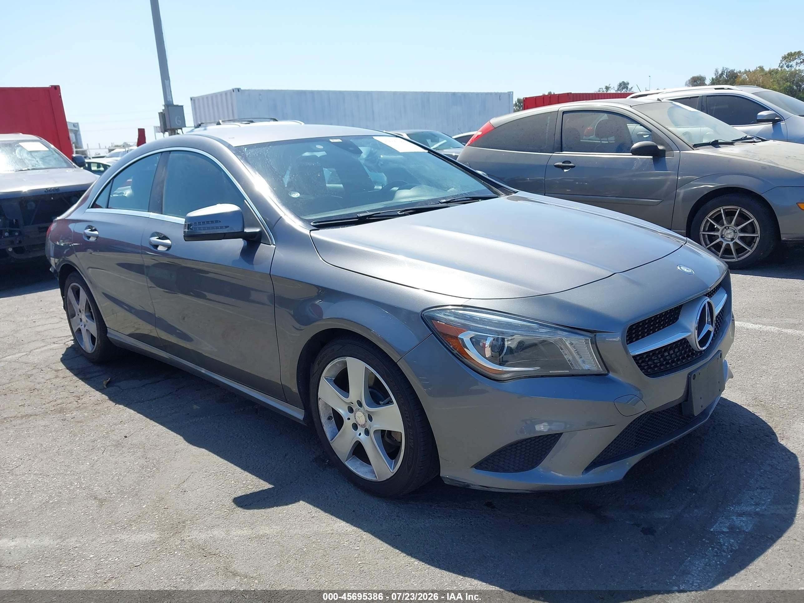 2015 Mercedes-benz Cla 250   Gray vin: WDDSJ4EB9FN162329